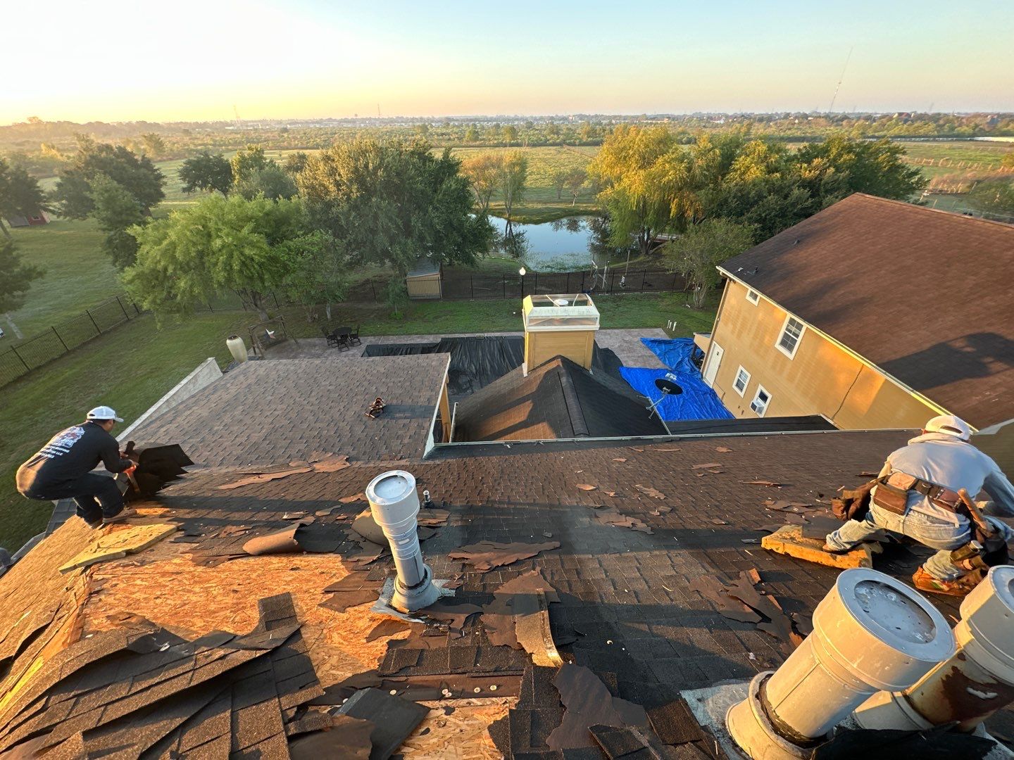 Residential Roofing Installation using Owen's Corning Duration (Lifetime) Shingles by Roof Repair Company