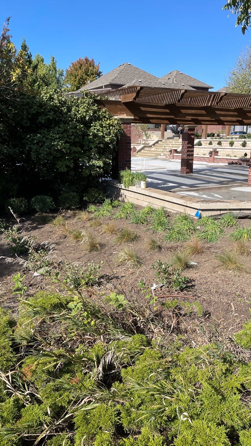 Landscape Bed Updates.  by New Horizon Landscapes