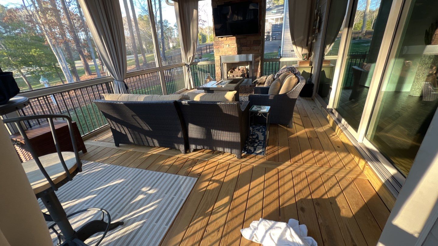 Screened Porch using Wood Sealant by DuraSeal