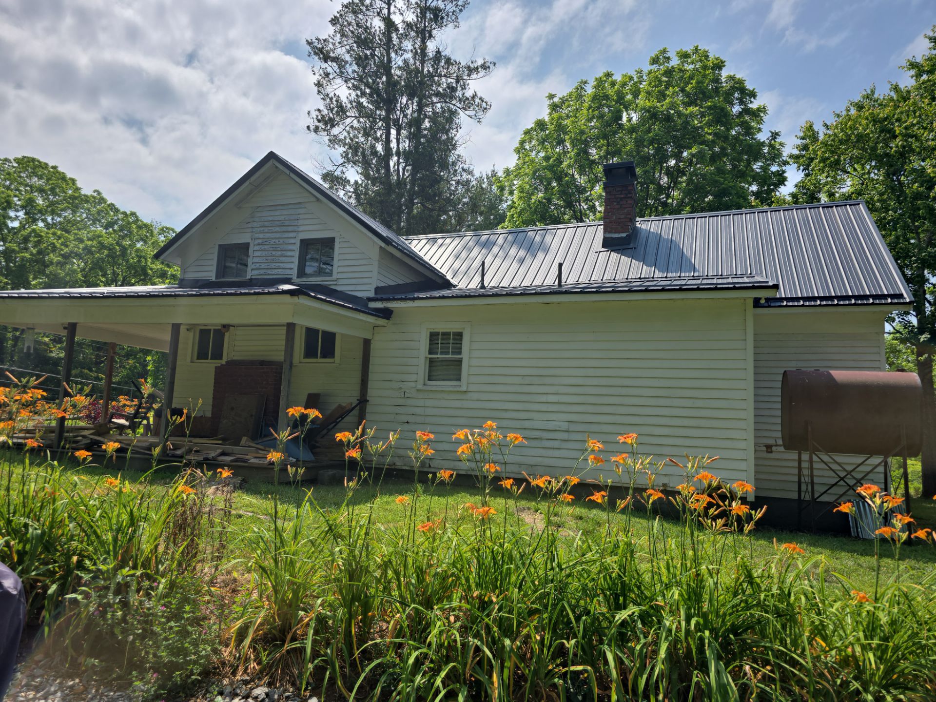 Textured Black AG Panel by Omnia Roofing