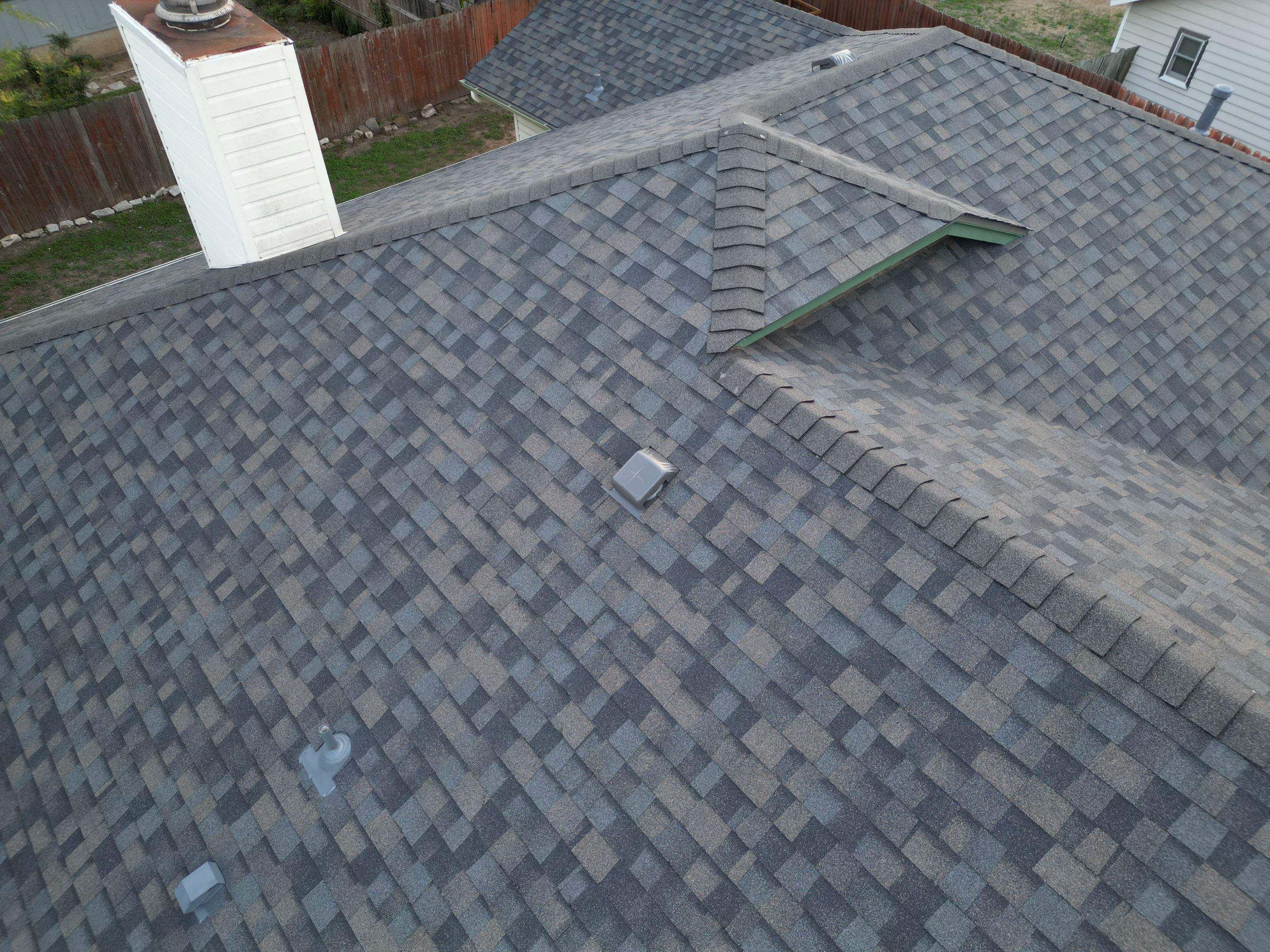 Peppercorn - Owens Corning TruDefinition Duration by RoofsOnly.com