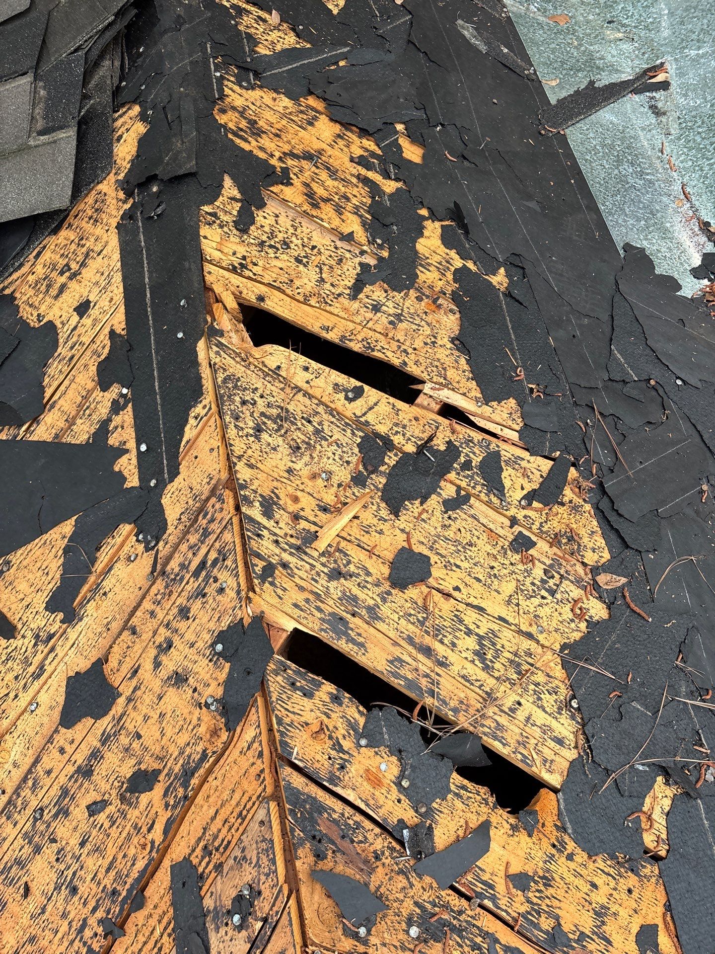 Roof Replacement Houston by Roof Repair Company