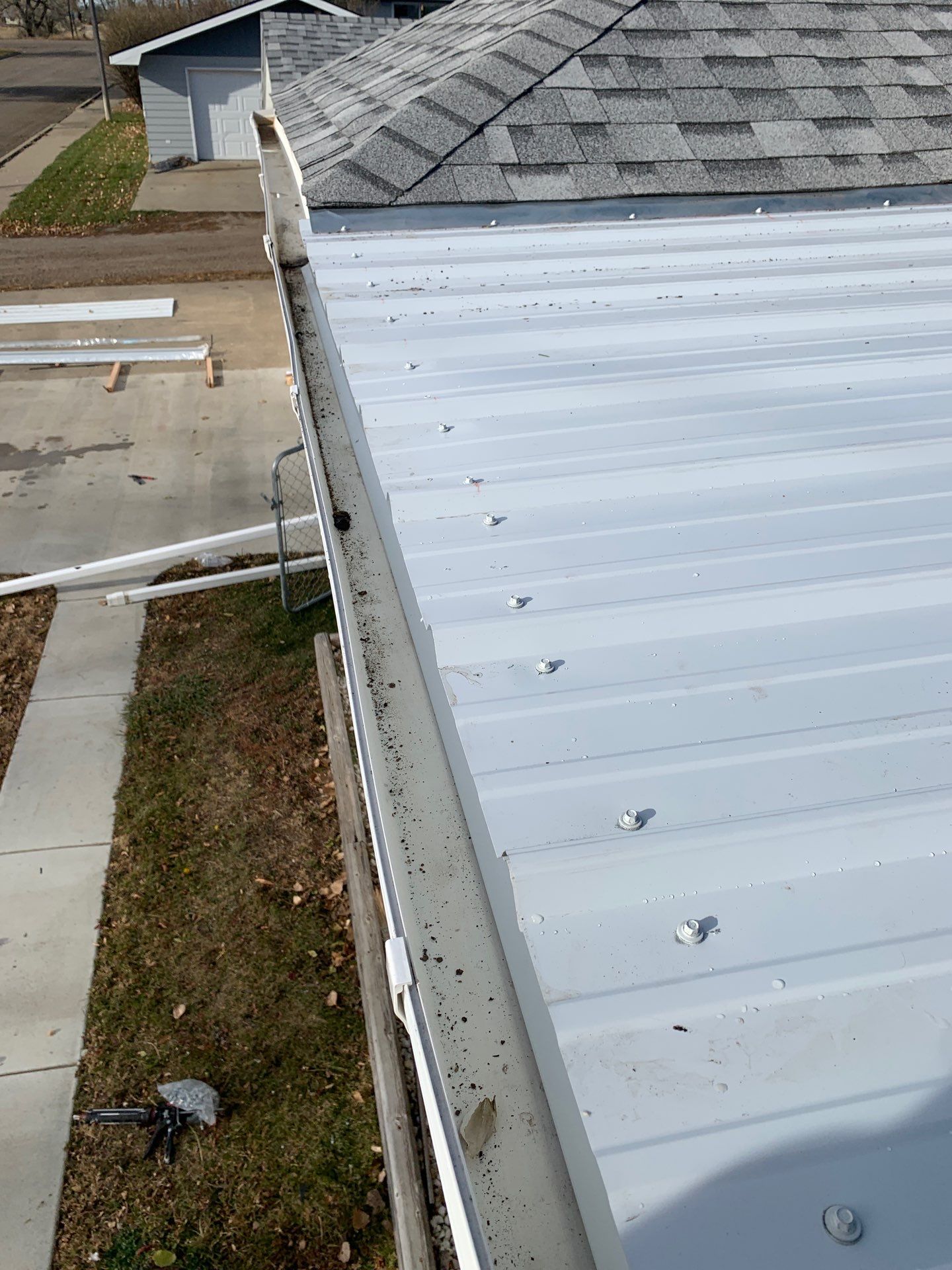 Residential Roofing Installation using LP Smart Siding in Chinook, Montana by swagg construction