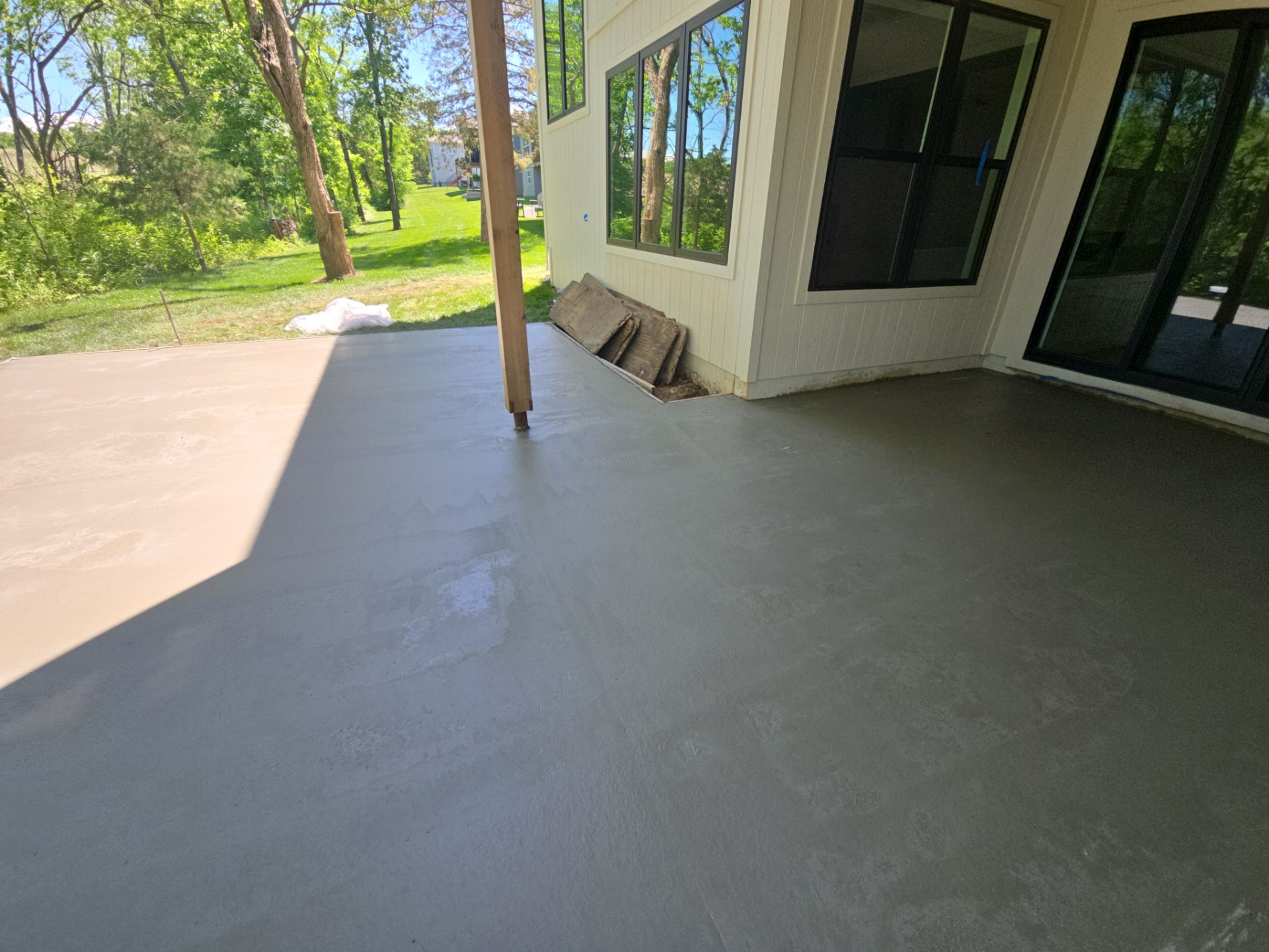 Beacon Hill Paver Patio by LAND ESCAPES LLC