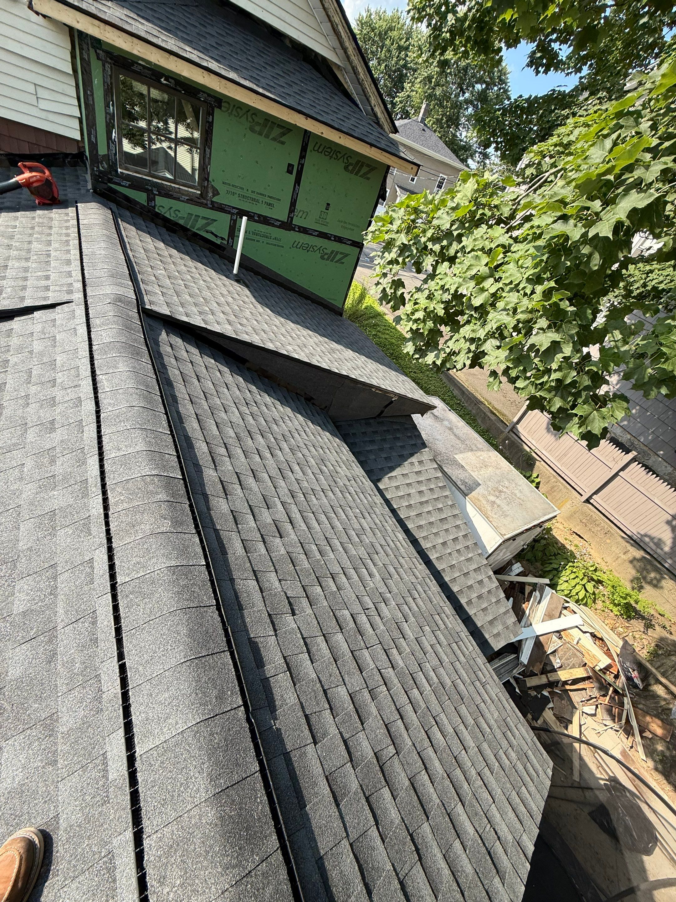 ROOF & SIDING by JLP PRO SERVICES LLC