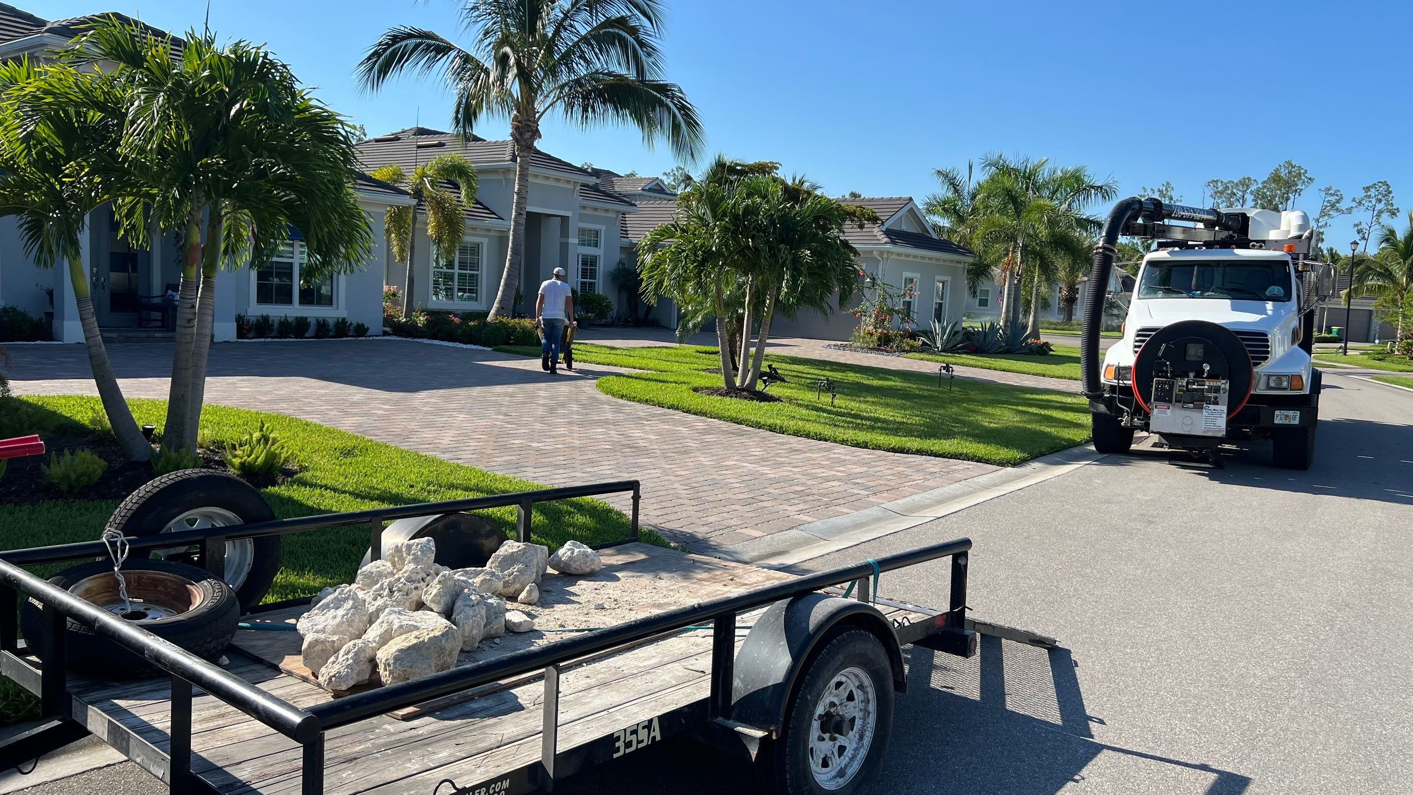 North Naples Community Stormwater Catch Basin Cleaning by APS Power & Water