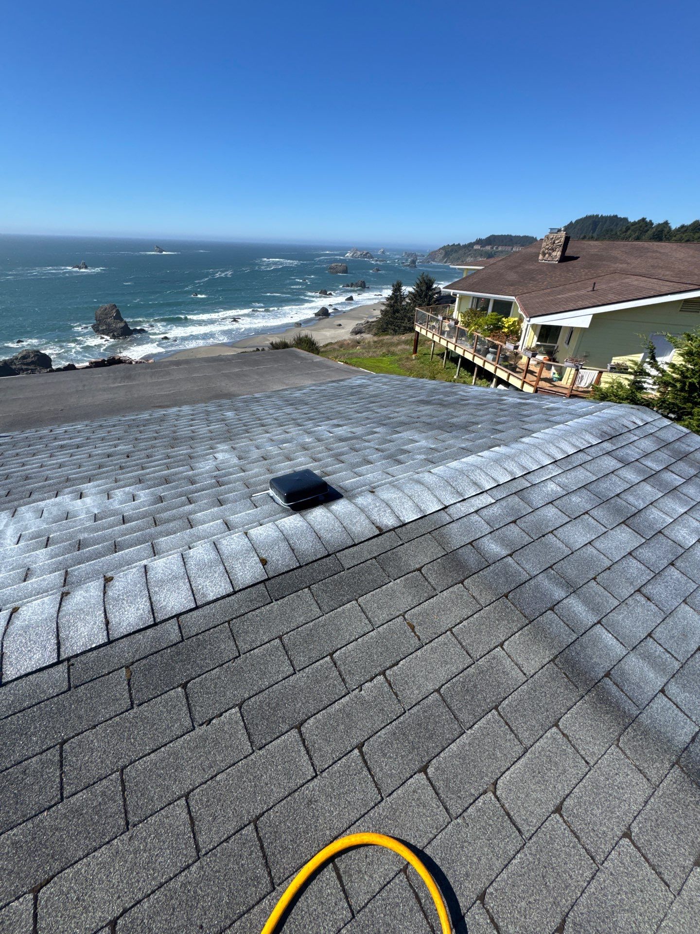 Project in Brookings by Roof Maxx of Grants Pass