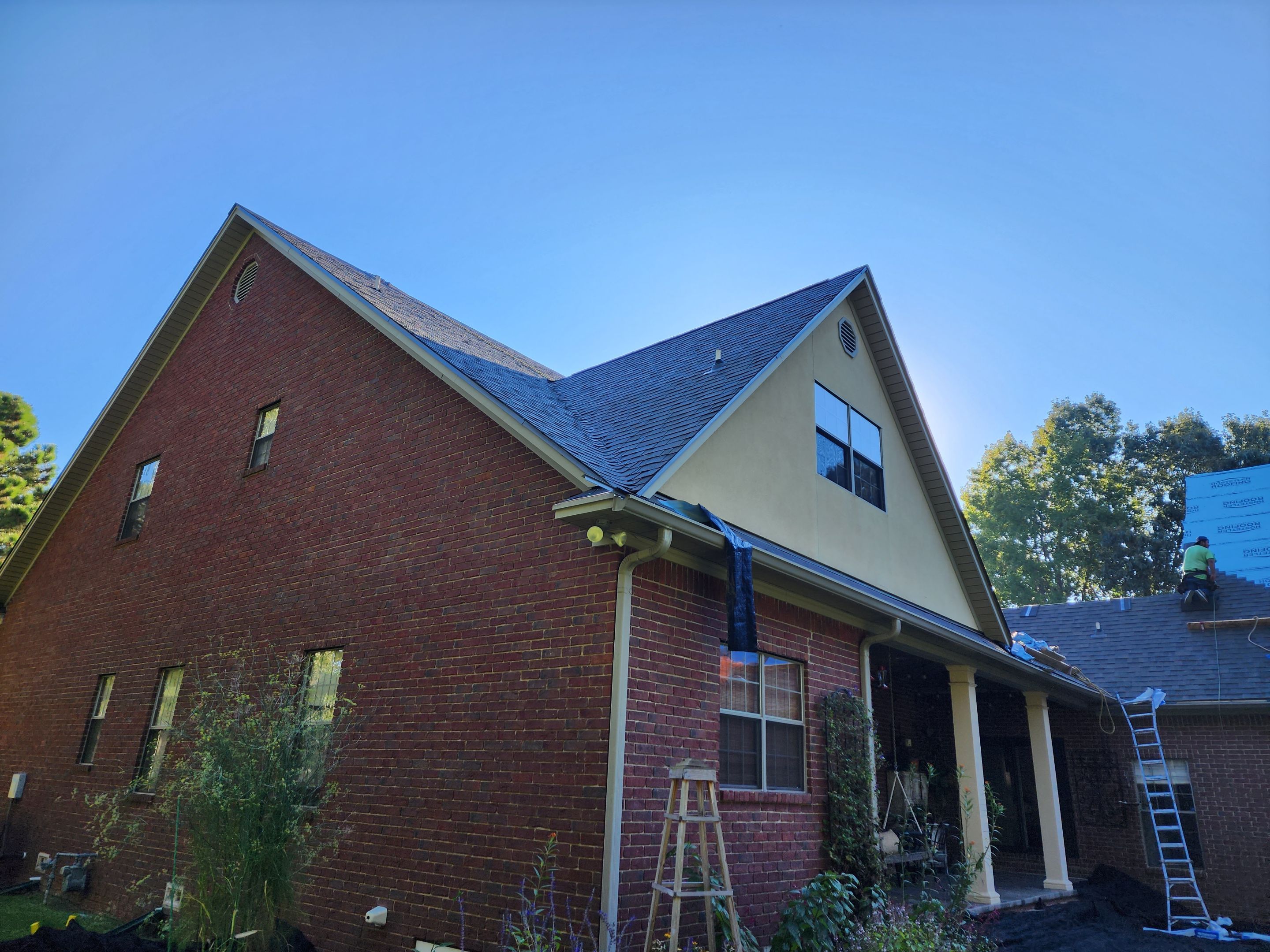 Residential Roof Replacement in Hope AR by Hostetler Roofing