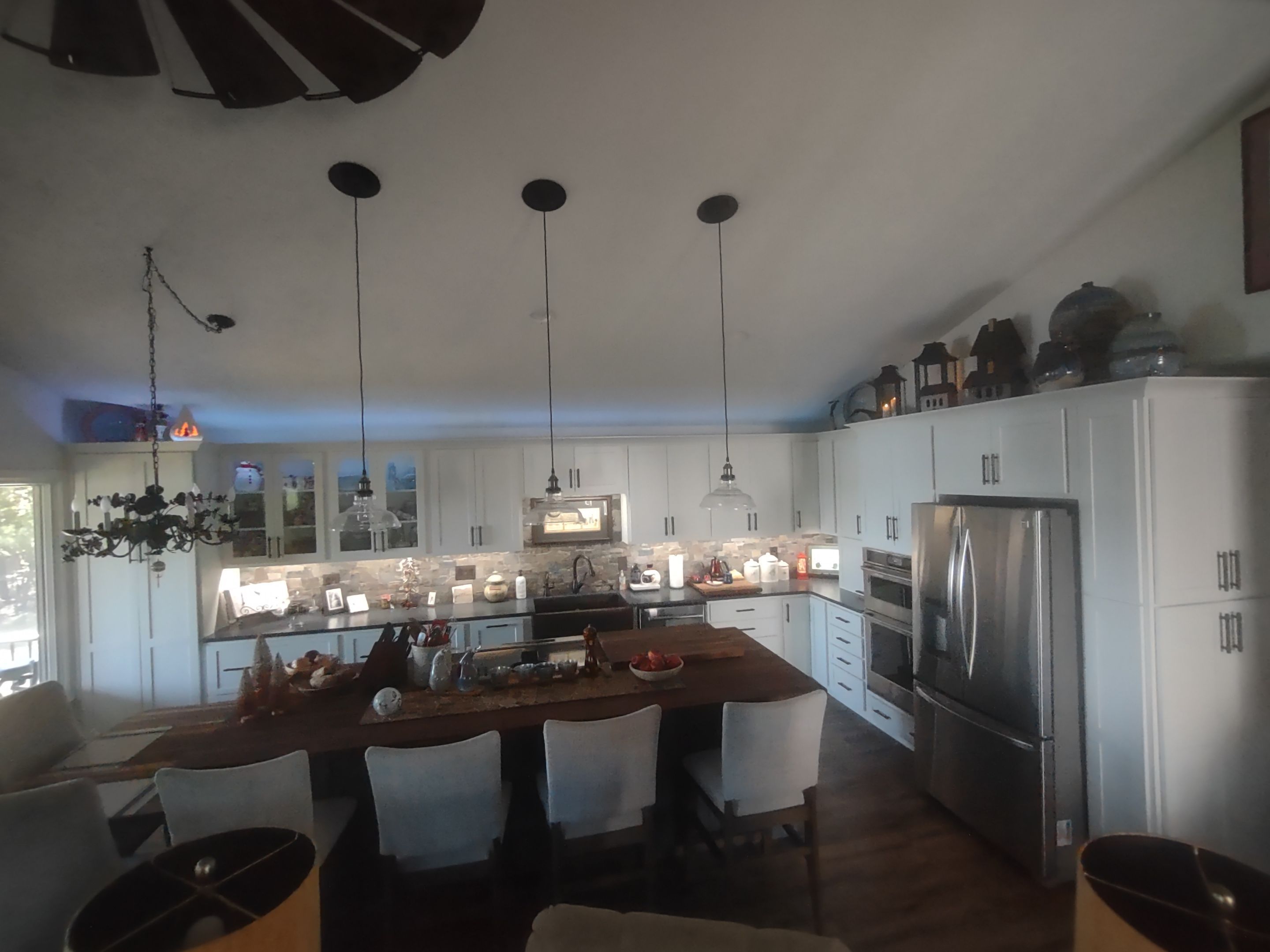 Mike & Mitzi Barnes  by Kitchen Works LLC