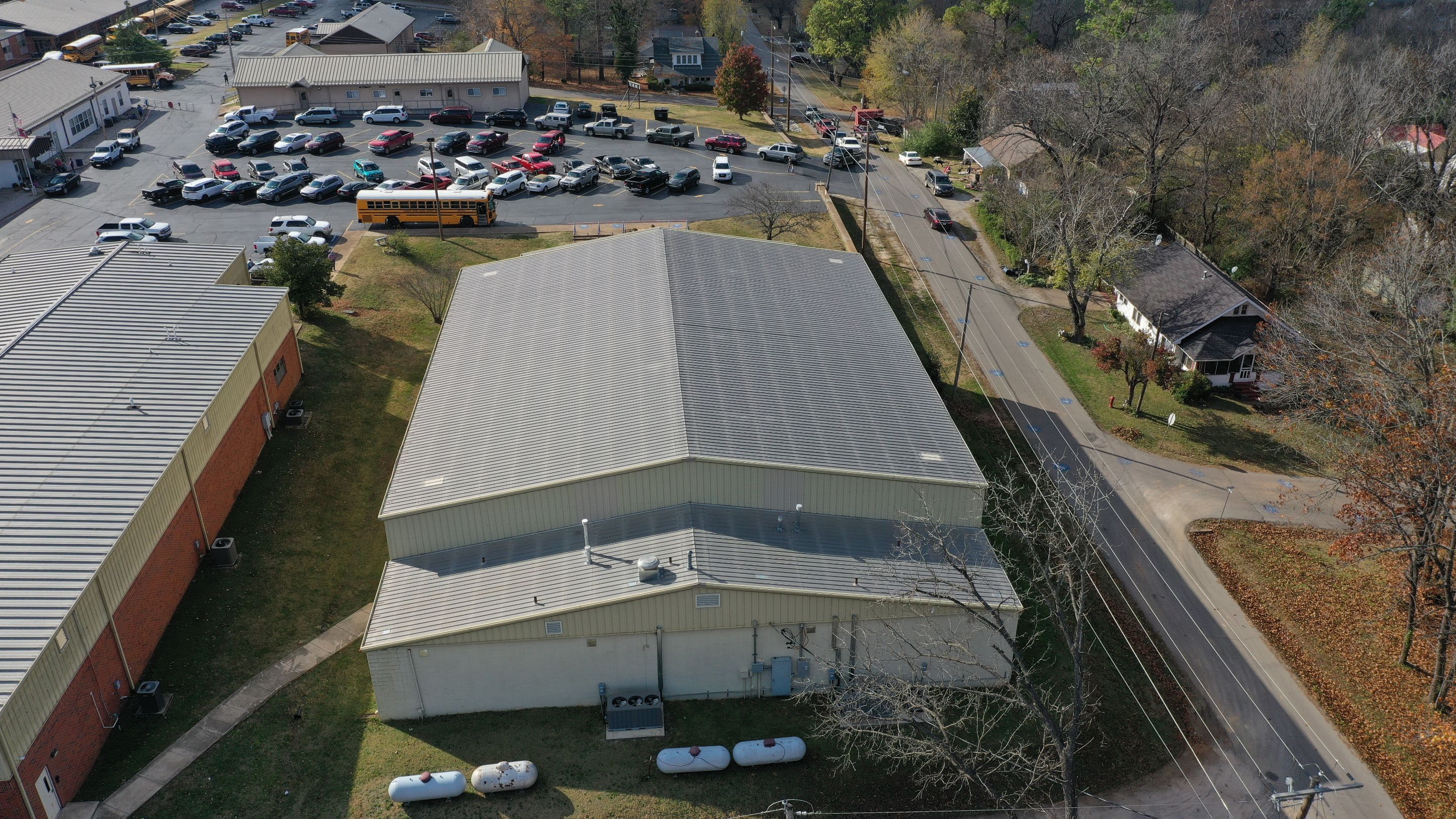 Mammoth Springs Gymnasium by Hostetler Roofing