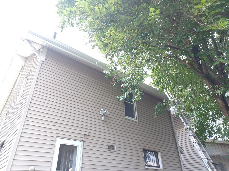 Wendy Burgess by Silver Leaf Contracting 