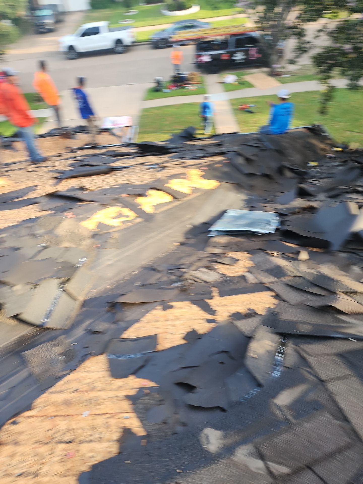 Residential Roofing Installation using Owen's Corning Duration (Lifetime) Shingles by Roof Repair Company