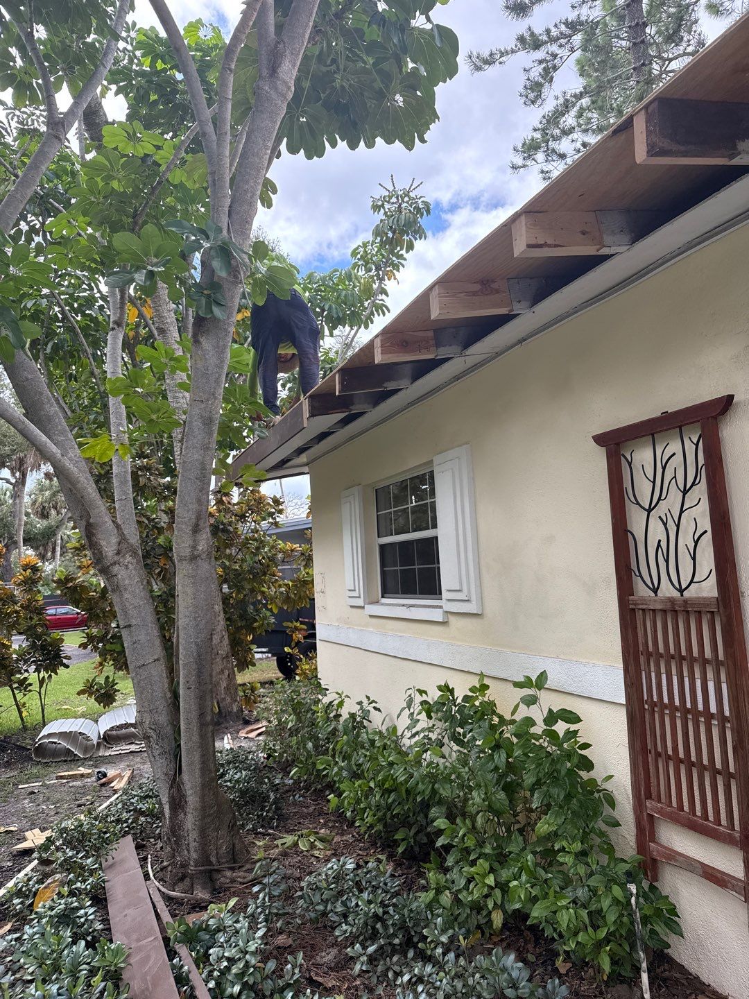 Project in St. Petersburg 33710 by Mitchell Roofing Company LLC