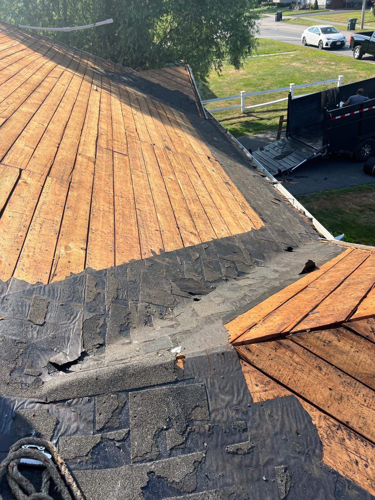 Full Roof Replacement in North Andover, MA – Architectural Black Shingles by JOHNNYS PRO