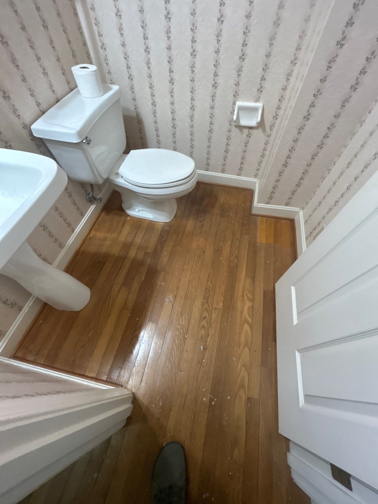 Hardwood Floor Refinish by Footprints Floors Kentucky