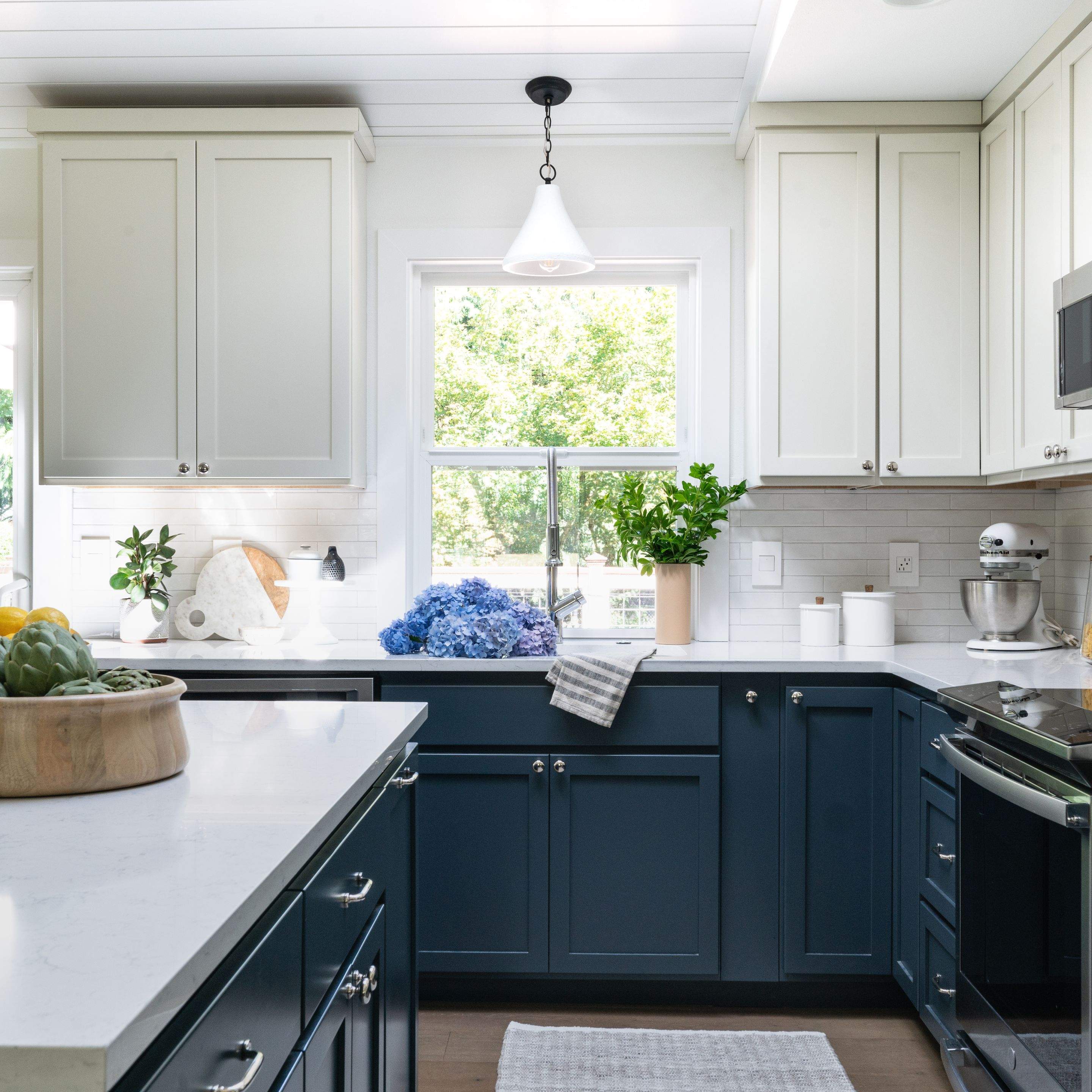 South Everett Remodel by LinMak Construction