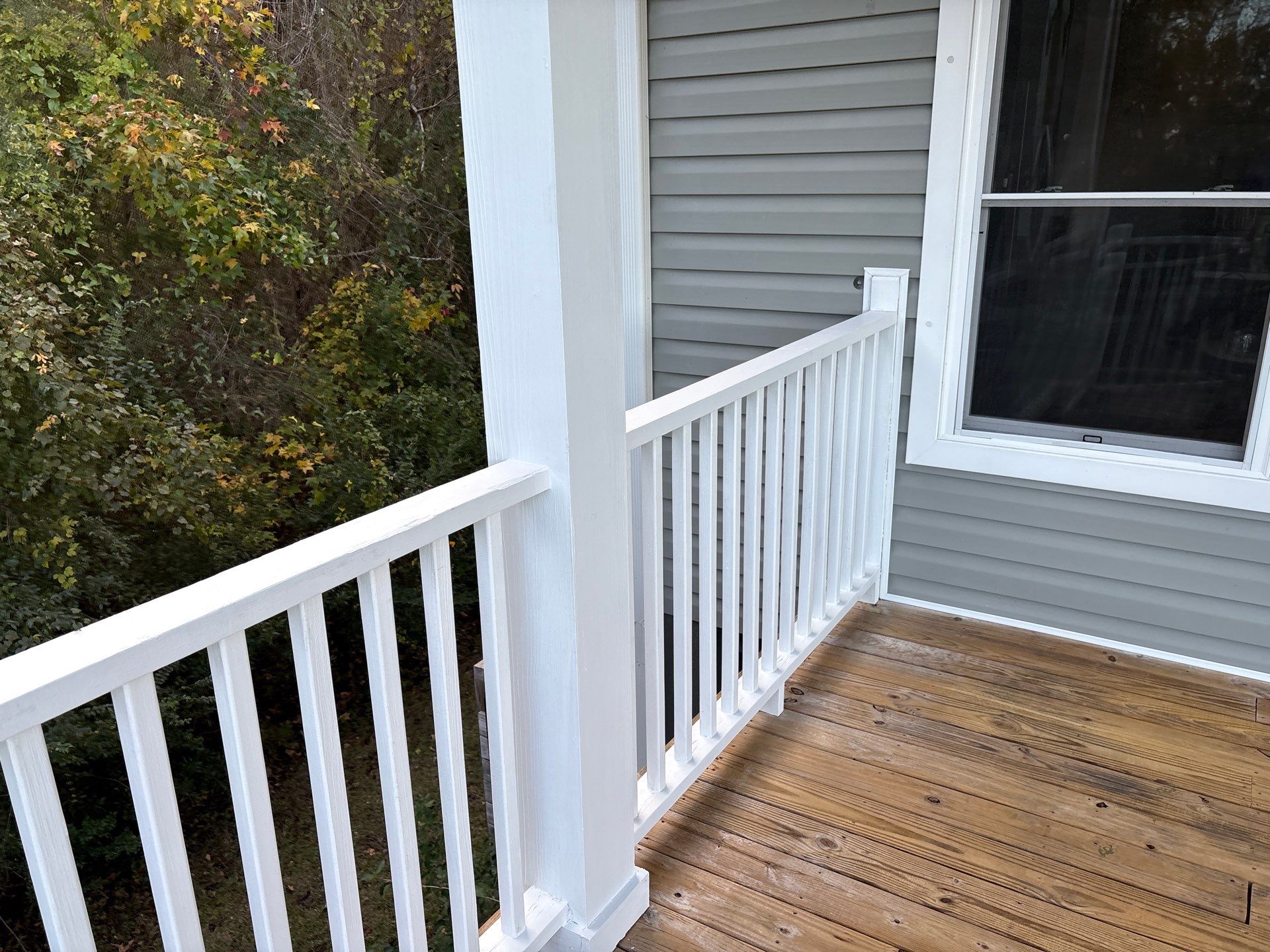 Wood Deck using Wood Stain by DuraSeal