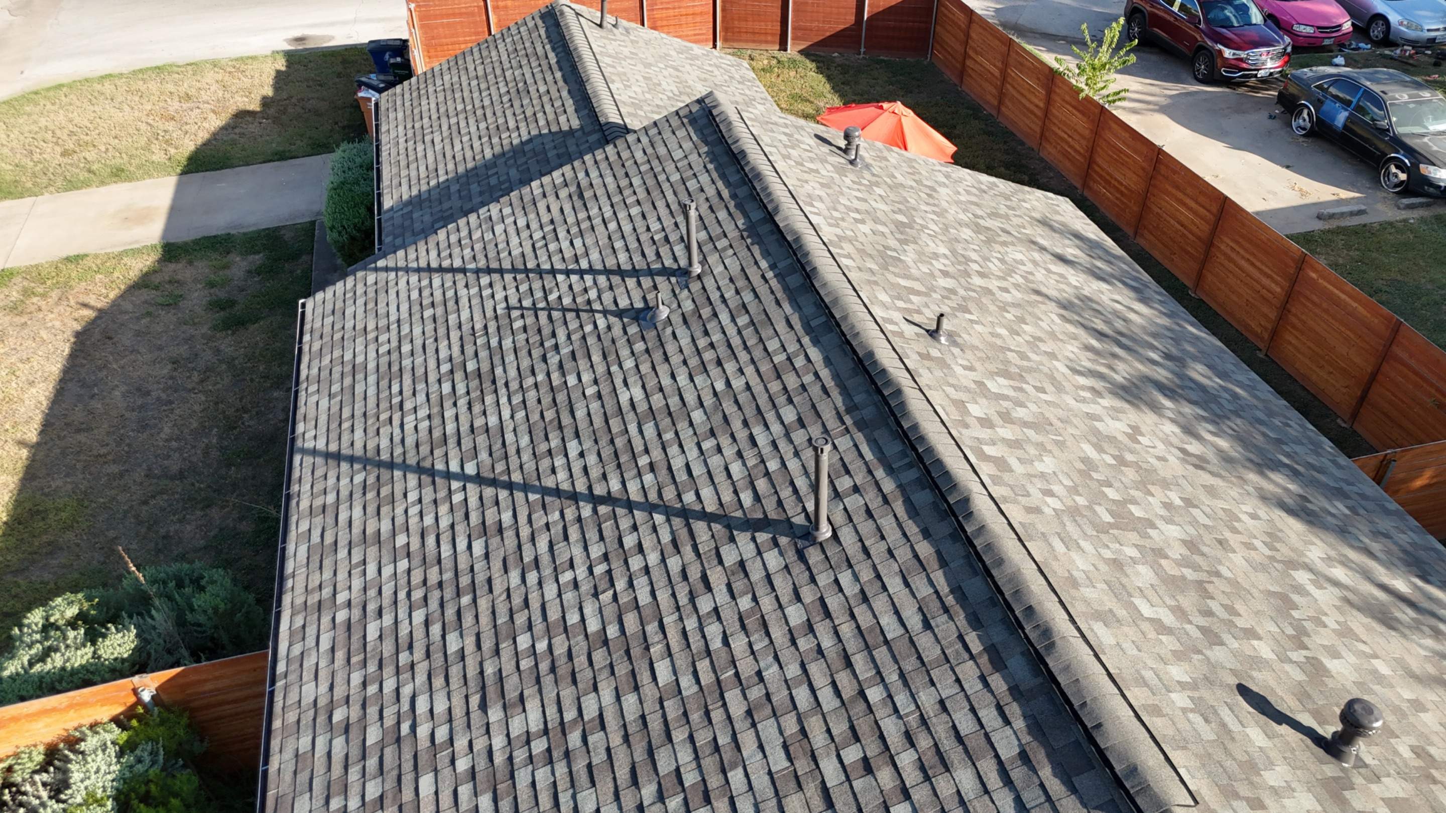 Driftwood - Owens Corning TruDefinition Duration by RoofsOnly.com