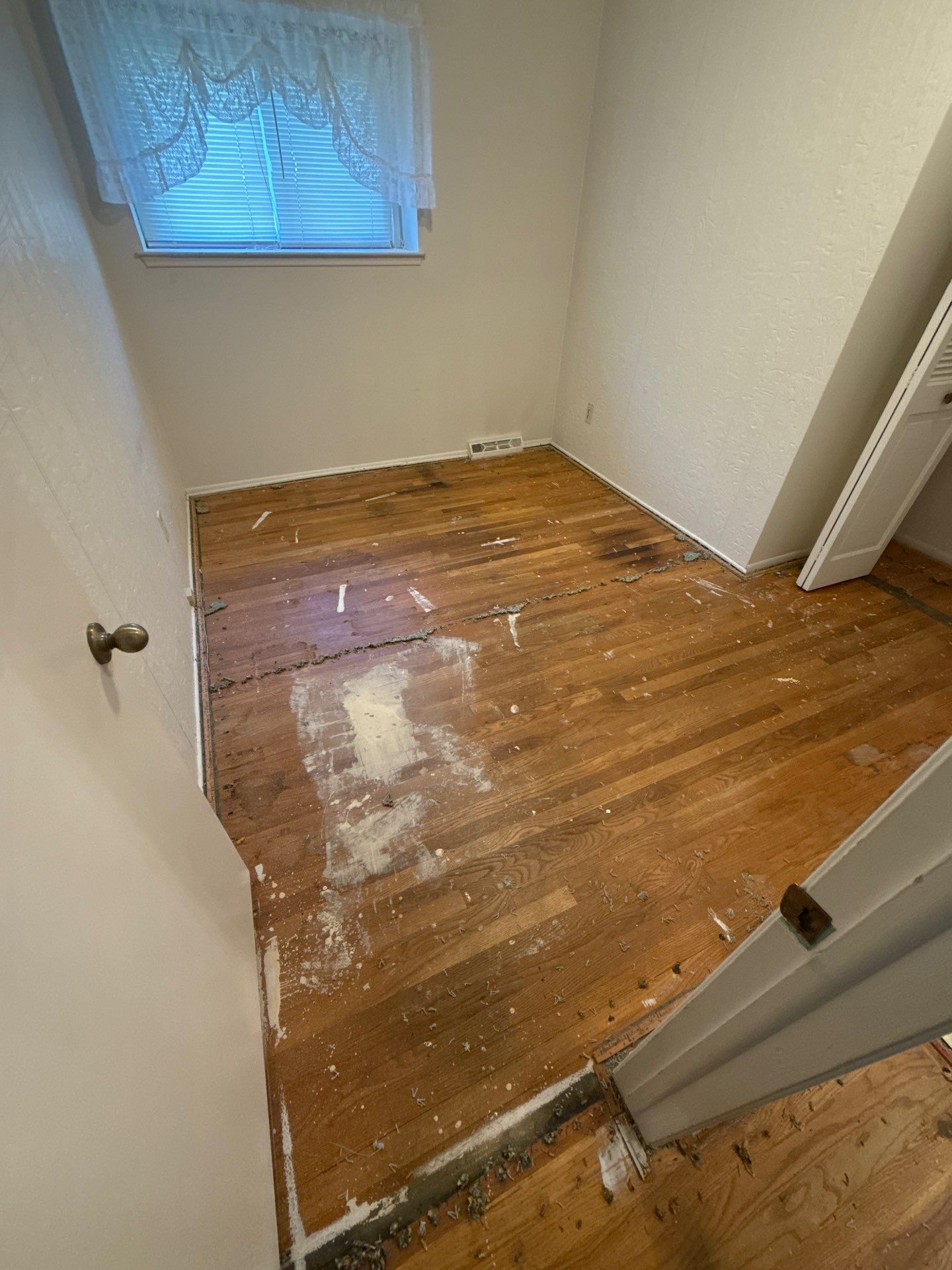 Ypsilanti red oak restoration  by Ann Arbor Hardwoods 