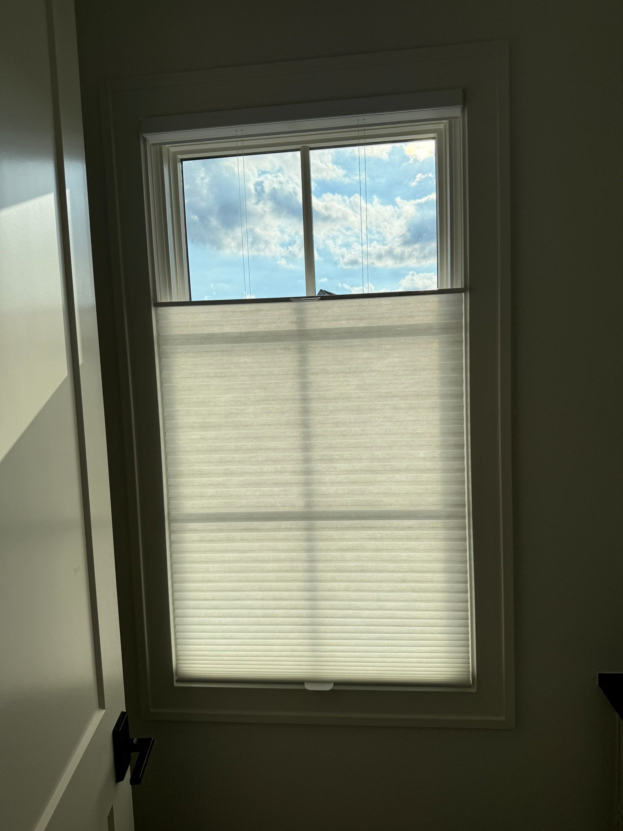 95% Screens in Stephens Valley by Tennessee Shade Company