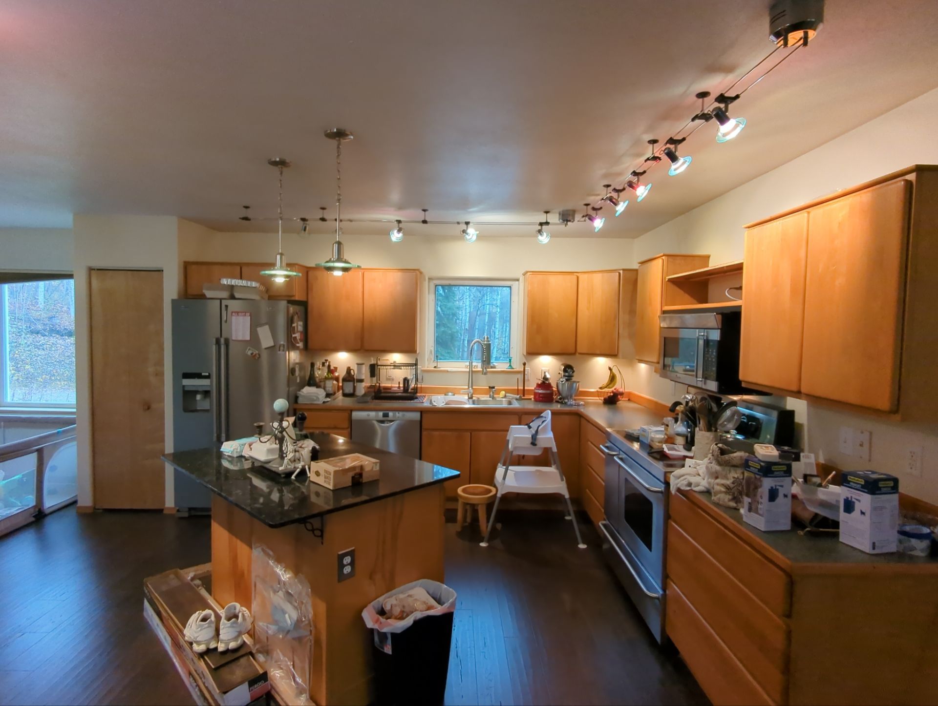 Interior Painting Update by Midnight Sun Painting