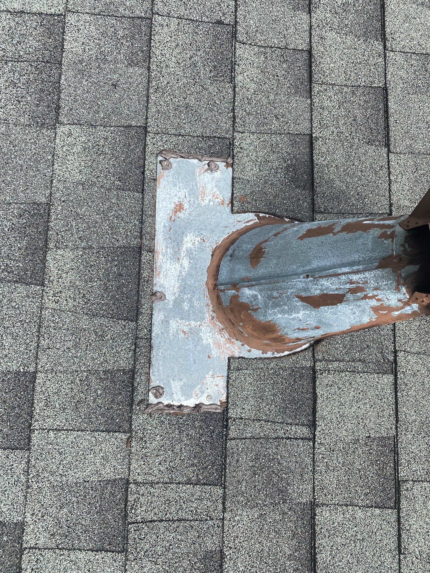 Hail Damage using Owen's Corning Duration (Lifetime) Shingles by Roof Repair Company
