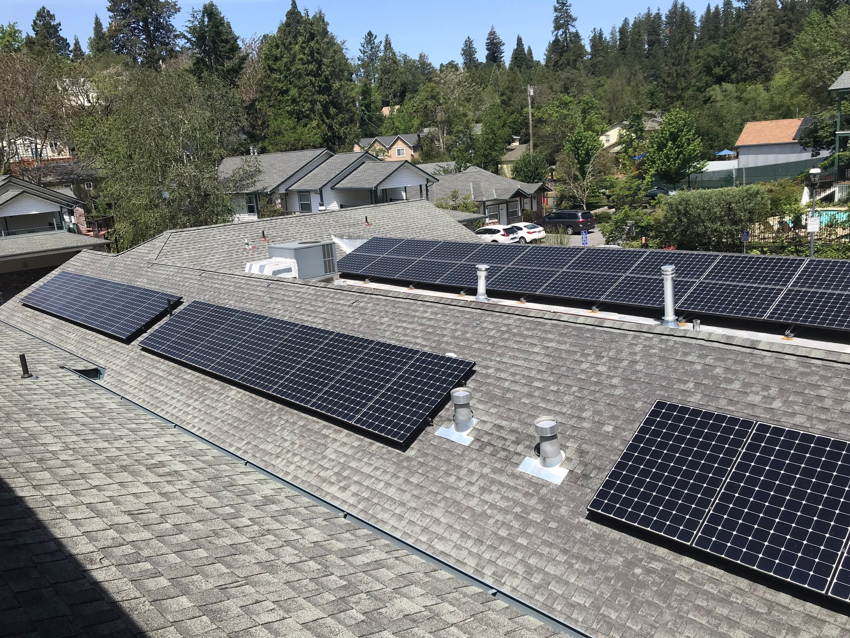 Commercial Solar Panel System Installed by Byers Enterprises 