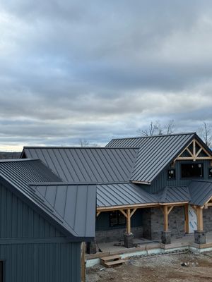 Custom Home Roofing – Blue Mountain
