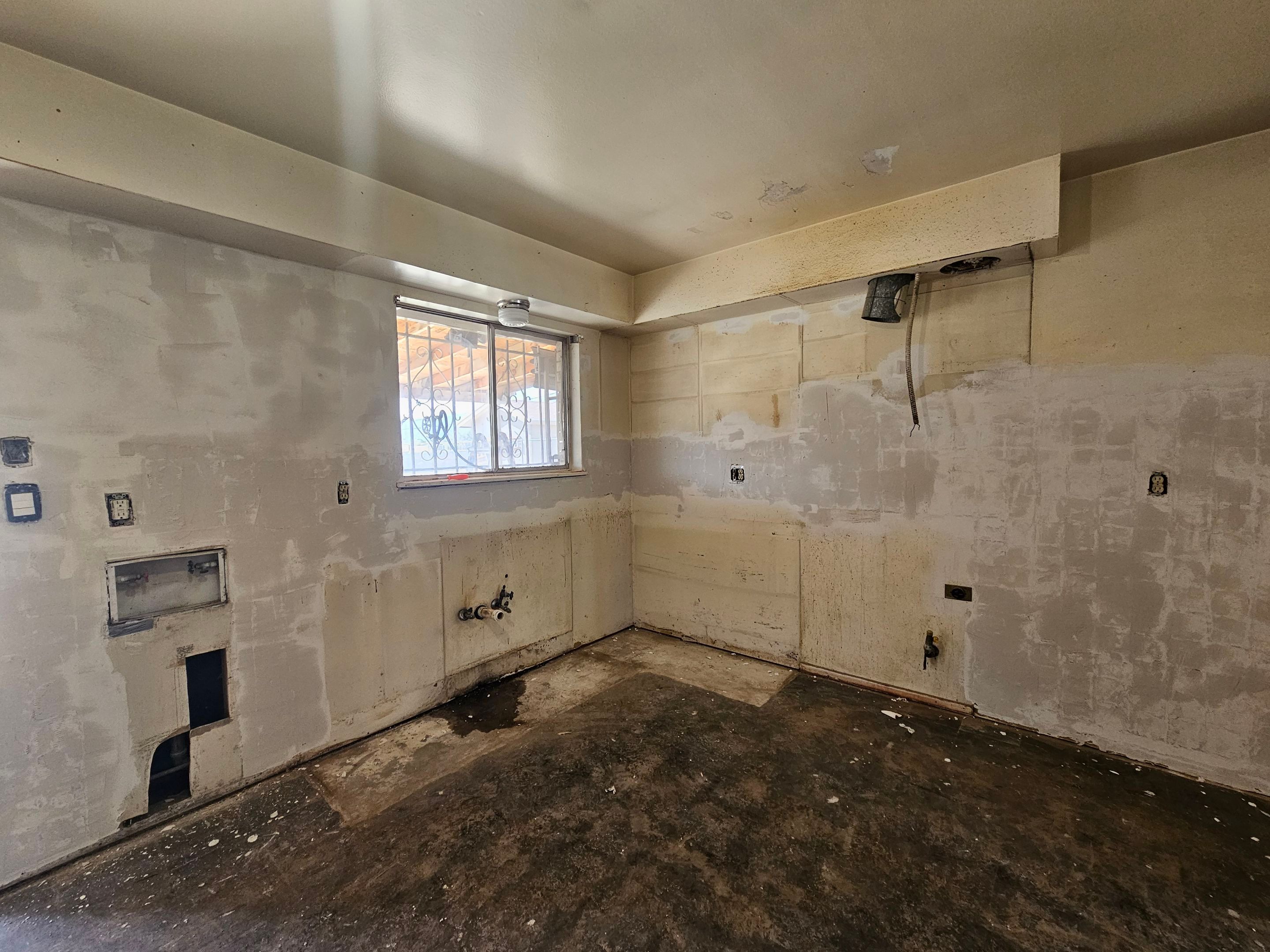 Full Renovation near Fox Plaza by Regal Renovate