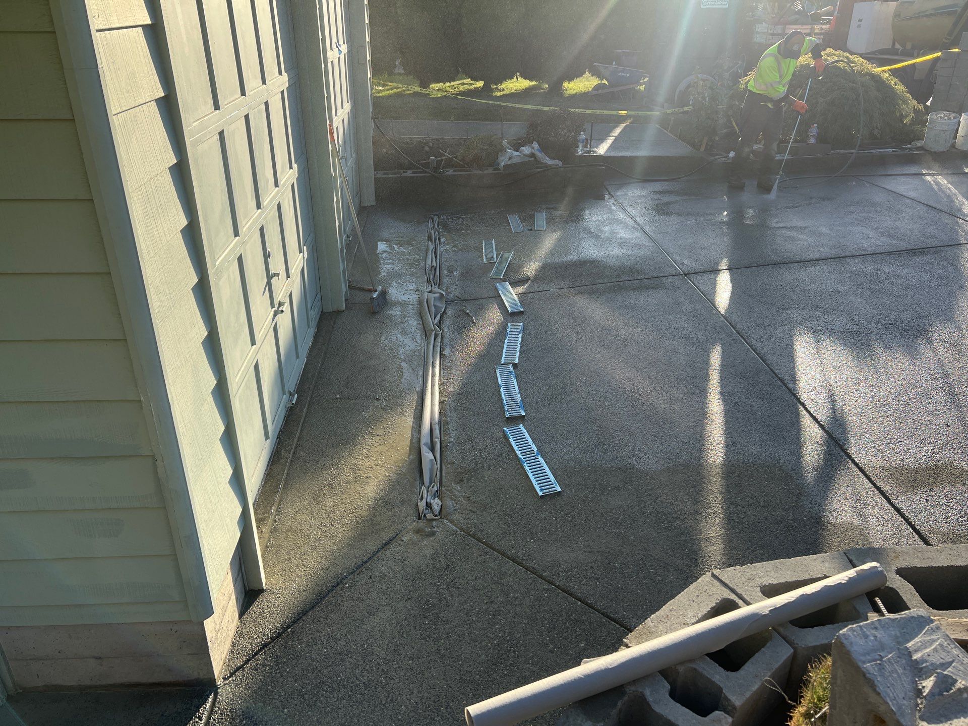 Concrete Patio & Driveway Renovation with Retaining Wall | Seattle  by Jireh Asphalt & Concrete Inc 