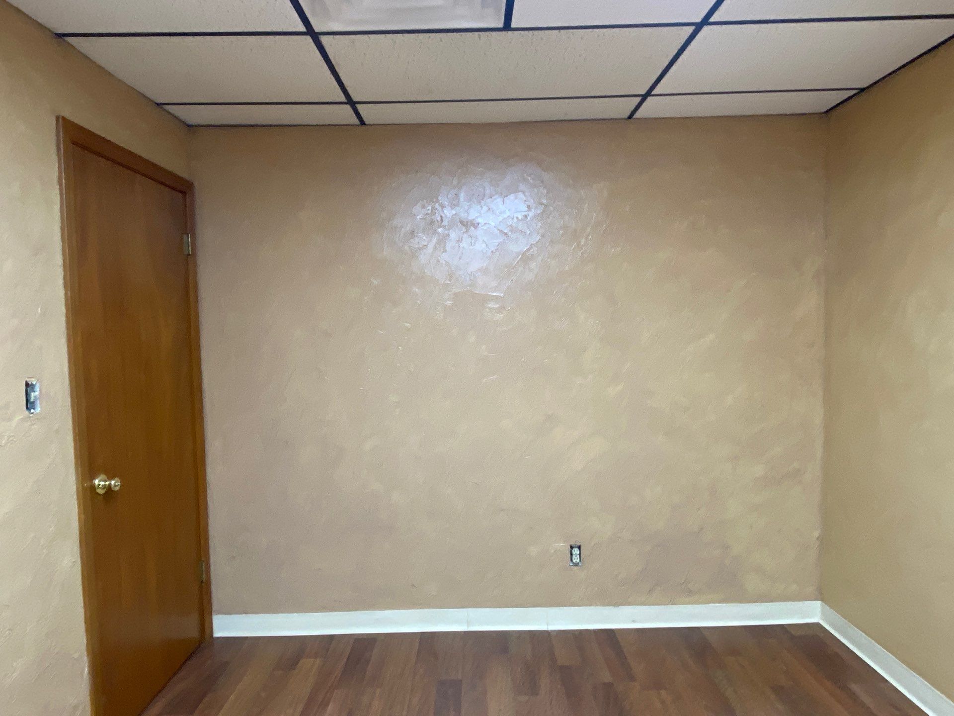 Glazed Office Space by Duncan Painting And Wallcovering