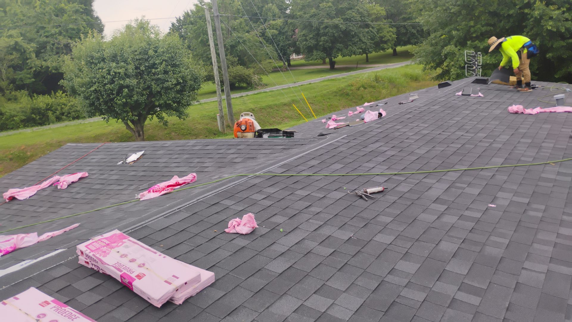 Taylor Roof by BROCK BUILDERS 