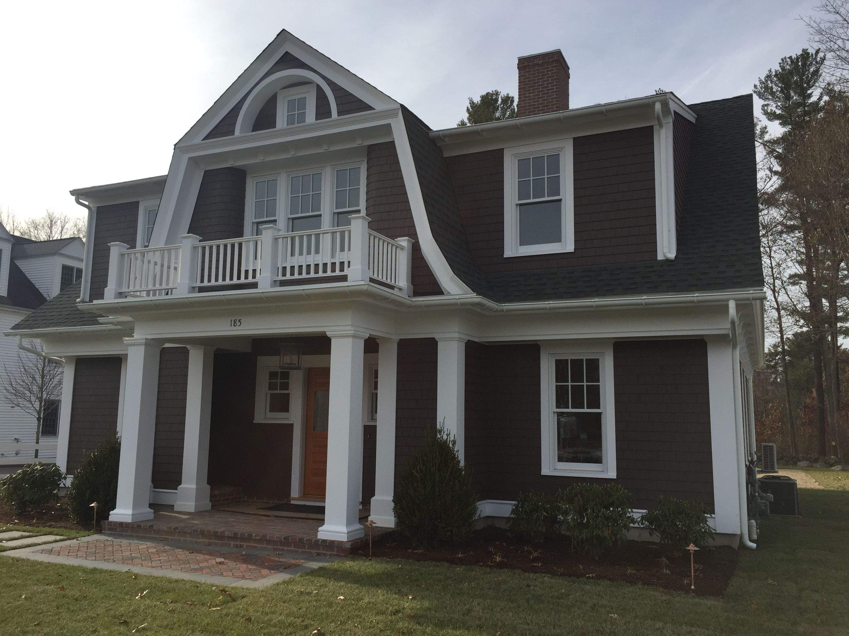 Half-Round Aluminum Gutter Installed onto Crown Molding in Easton, MA by Gutter Pro Enterprises