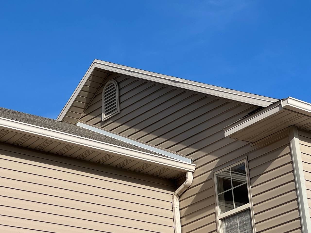Magna | Precision Vinyl Siding Repair | Pebblestone Clay by Ideal Siding Utah