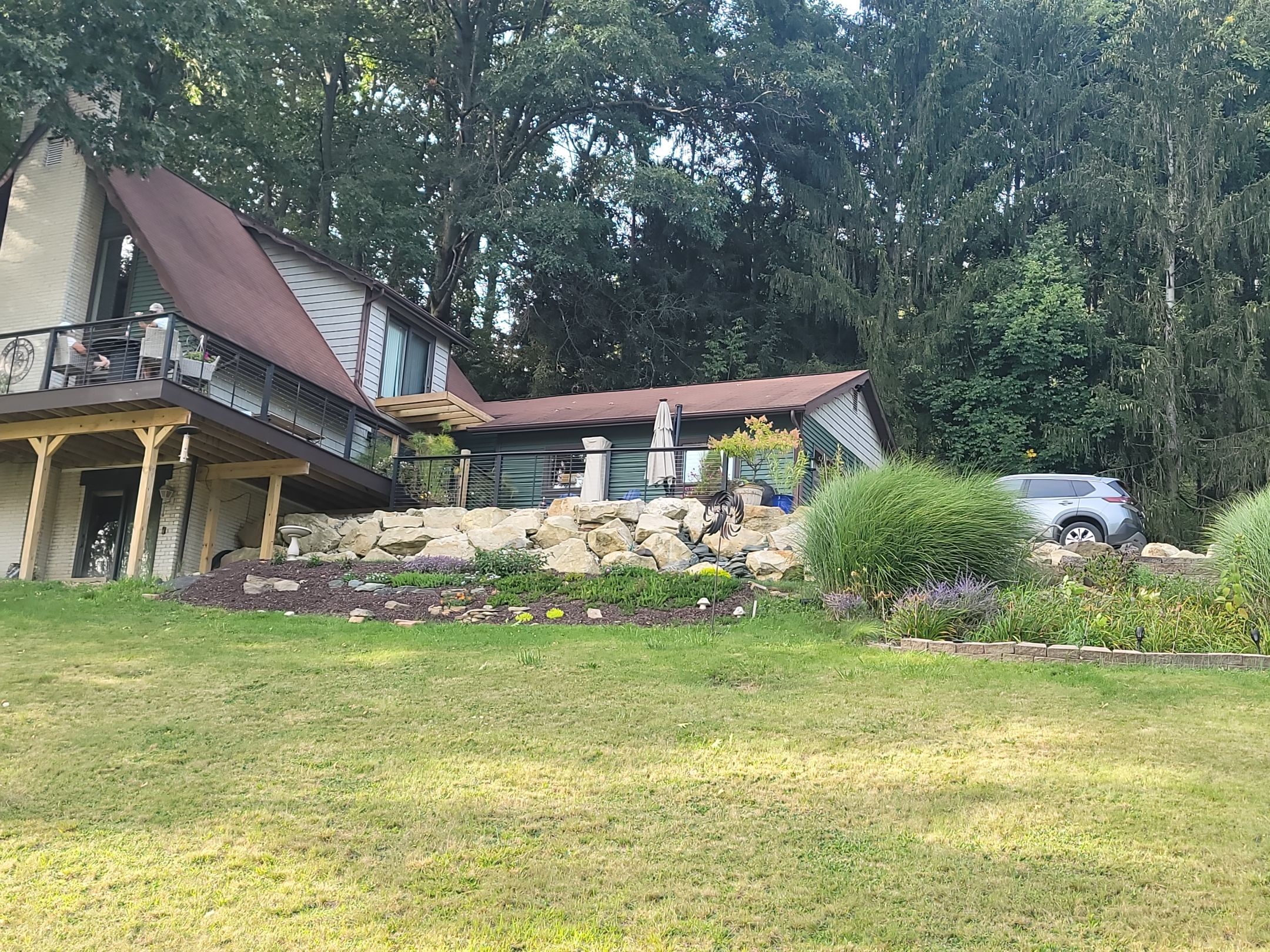 ATLAS PINNACLE COLOR: BURNT HICKORY DRIP EDGE: MUSKET BROWN by Eagle Eye Roofing