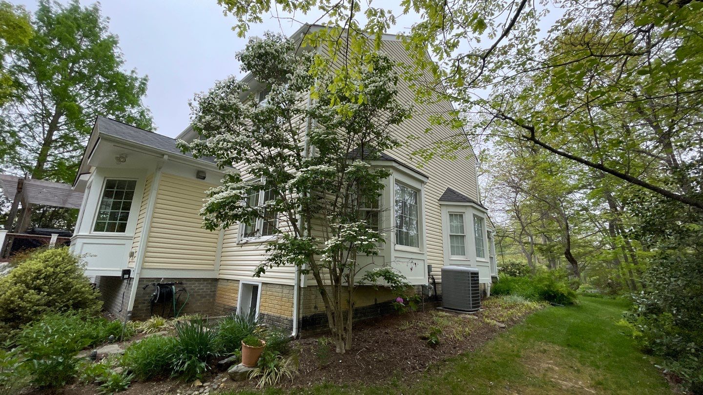 Fairfax Certainteed Landmark Pro Roof Project by RM Banning, Inc.