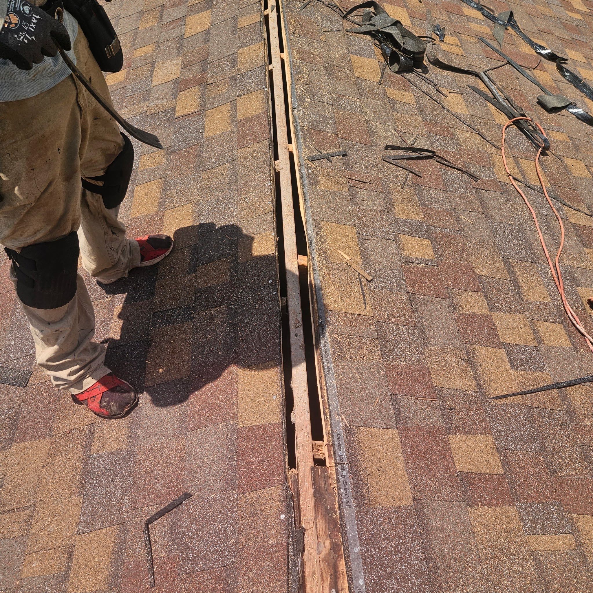 Country Roofing by Bayfront Roofing and Construction