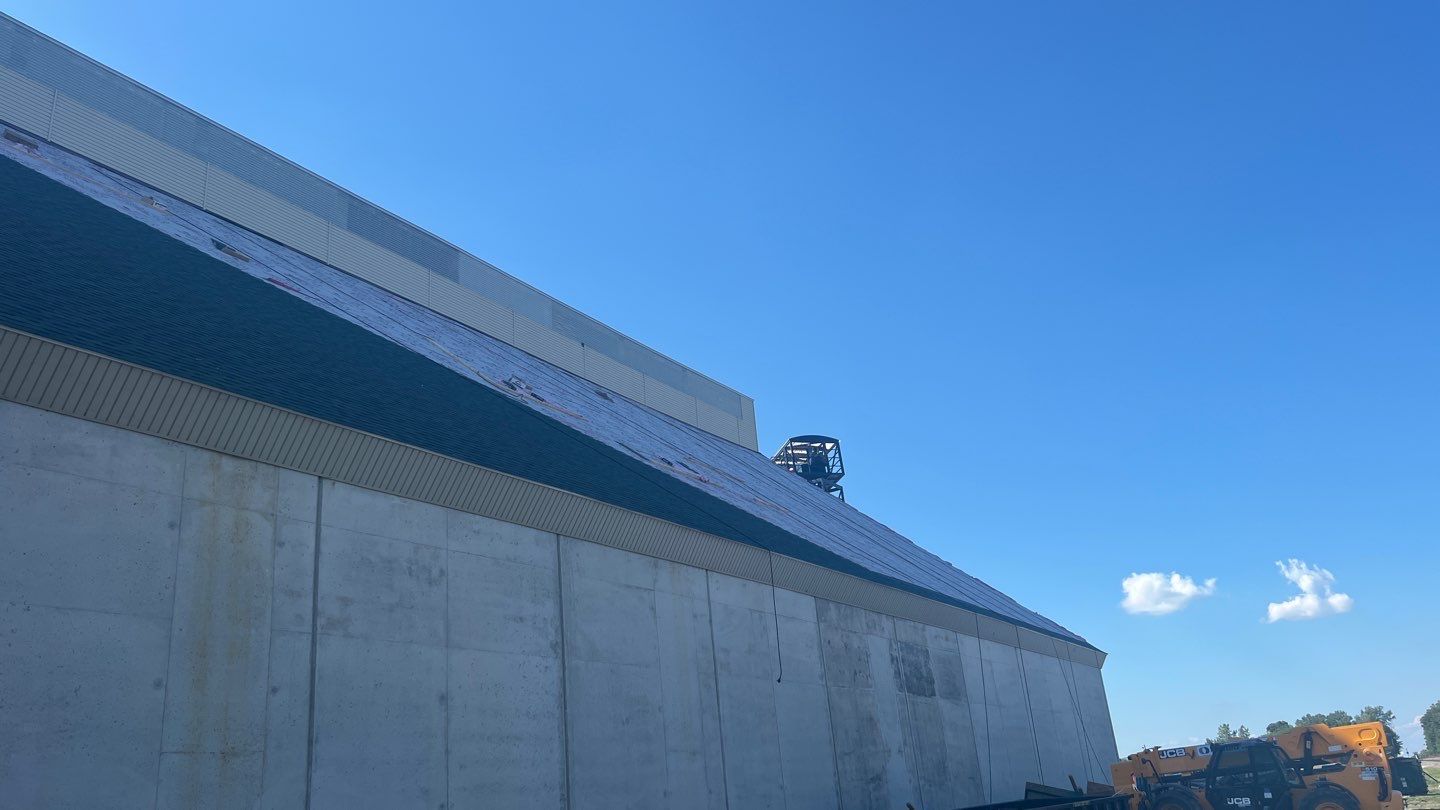 Commercial Roofing Installation using Duration Series Shingles - Chateau Green  by RoofX 