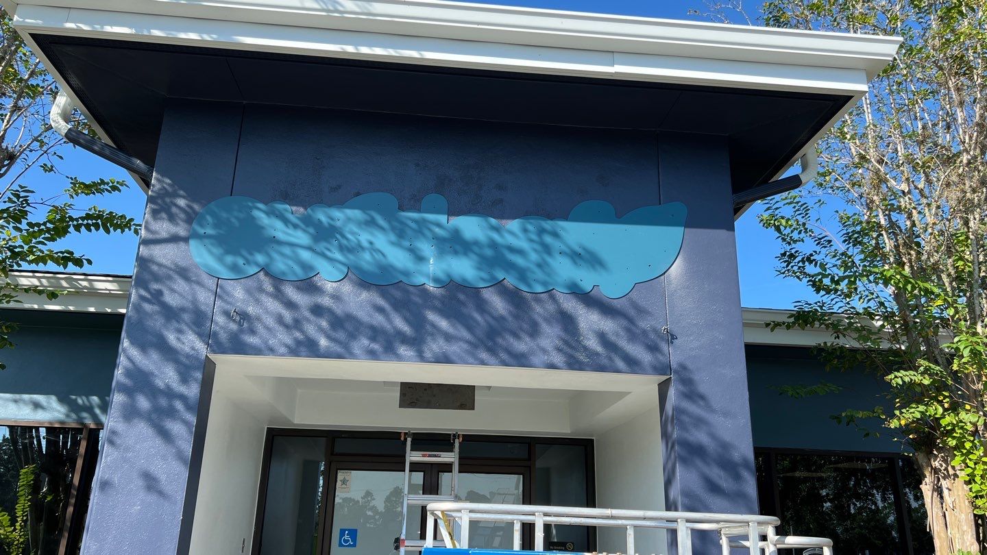 Curaleaf Receive and Install for Sign Partner by SignCrafters