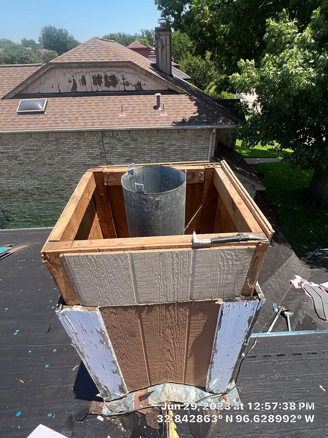 TaylorMade Roofing and Construction LLC featured photo.