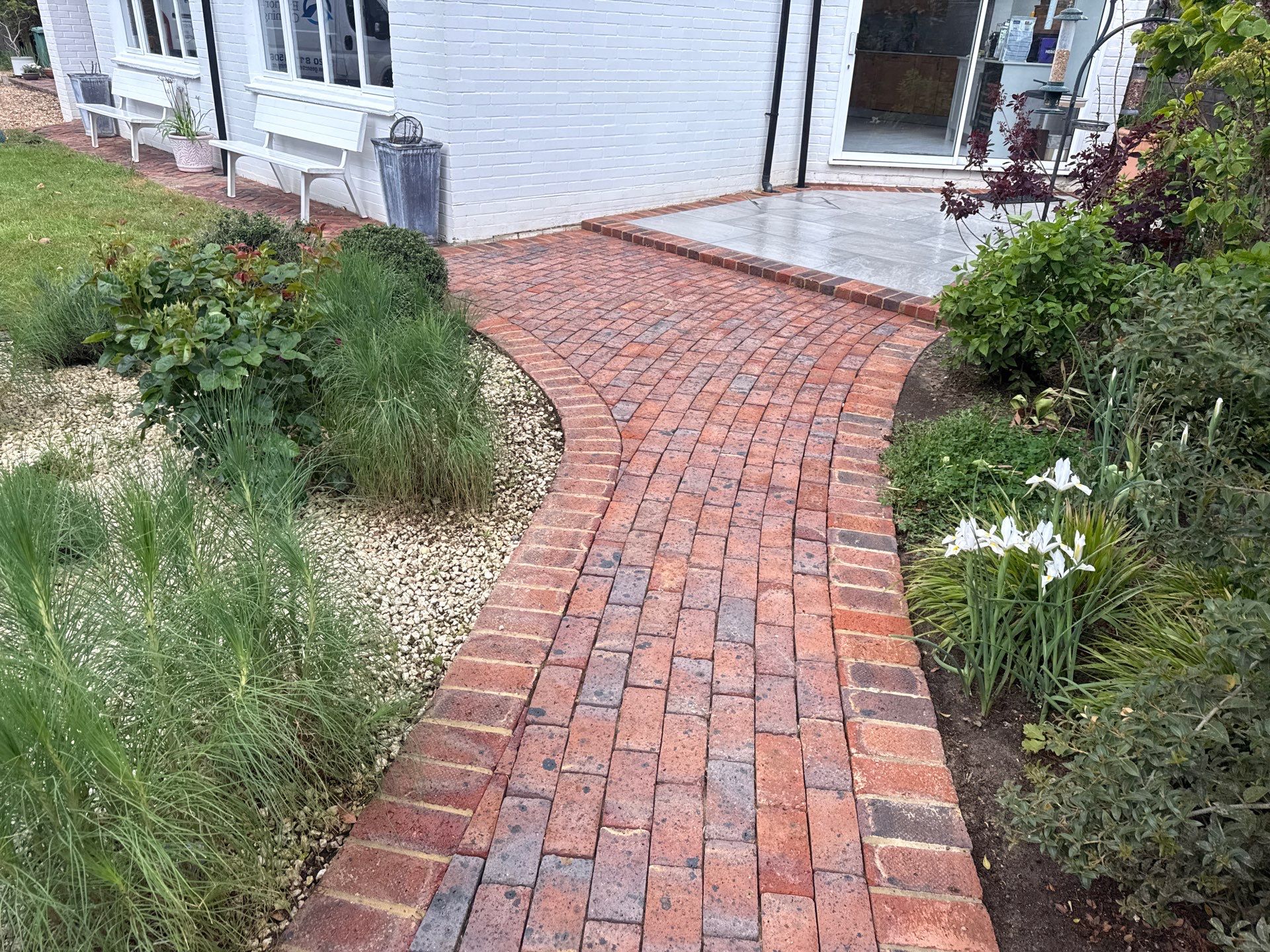 Patio - Walkways - Render Cleaning Surrey by Ges Exterior Cleaning ltd