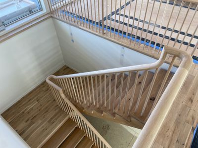 Hand Carved Staircase steals the show