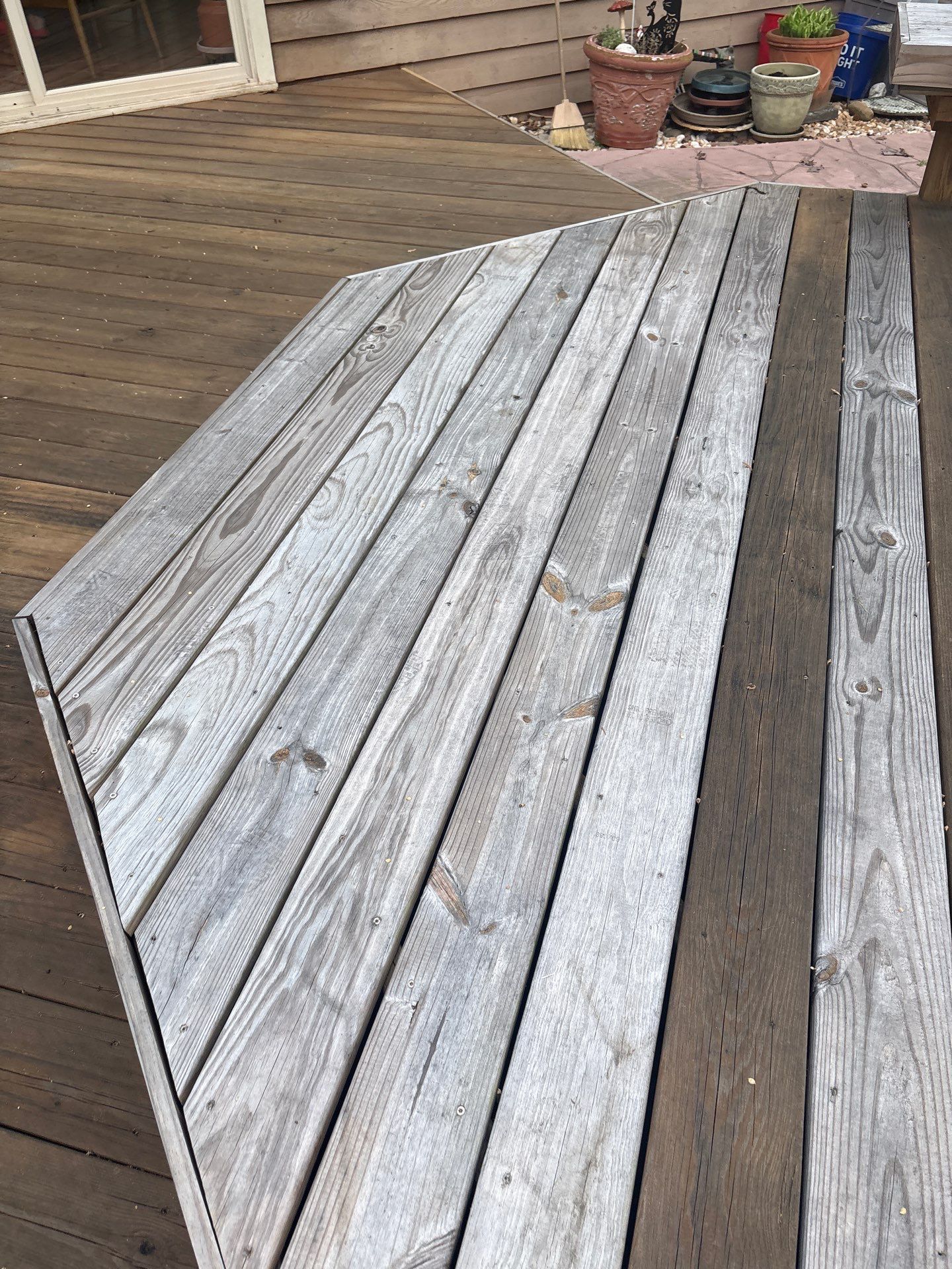 Deck using Wood Sealant by DuraSeal