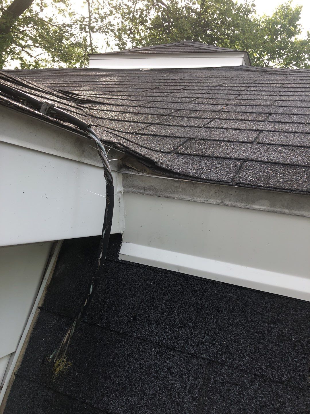 Roof Replacement using CertainTeed Landmark by 180 Contractors
