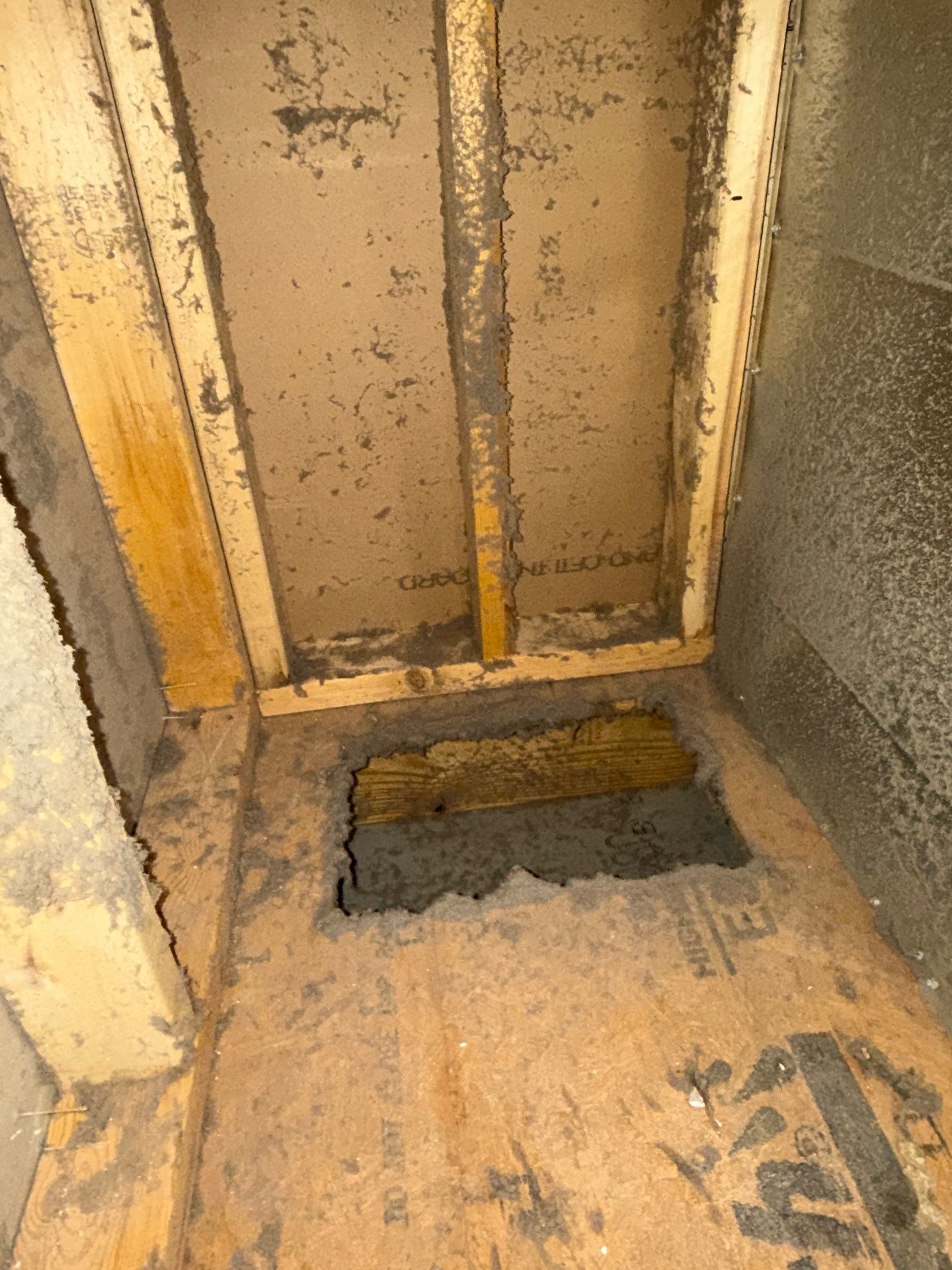 Duct Cleaning and Sanitization by Elemental Heating and air conditioning LLC