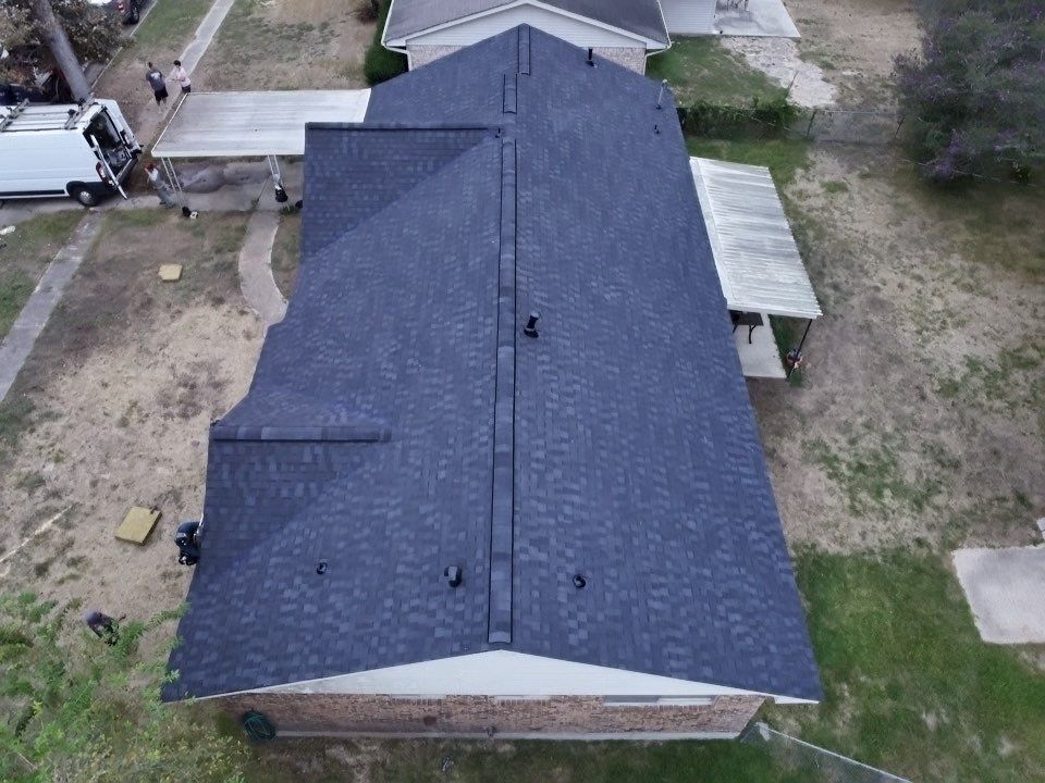 Shingle Project - Conroe, Texas by Hartland Roofing & Construction