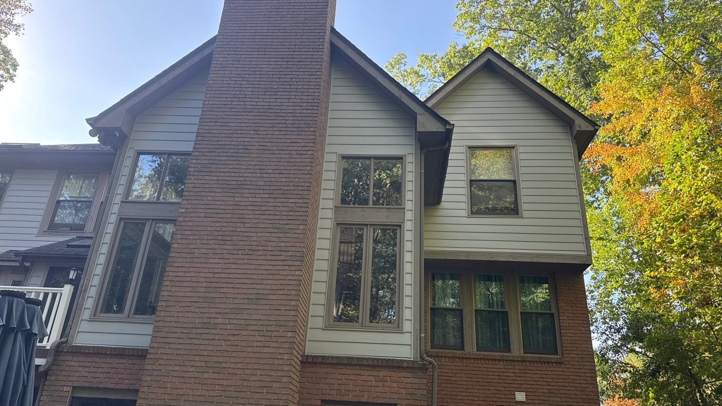 Siding Replacement using Alside S7 Cedar Mill Grain Cape Cod Grey by 180 Contractors