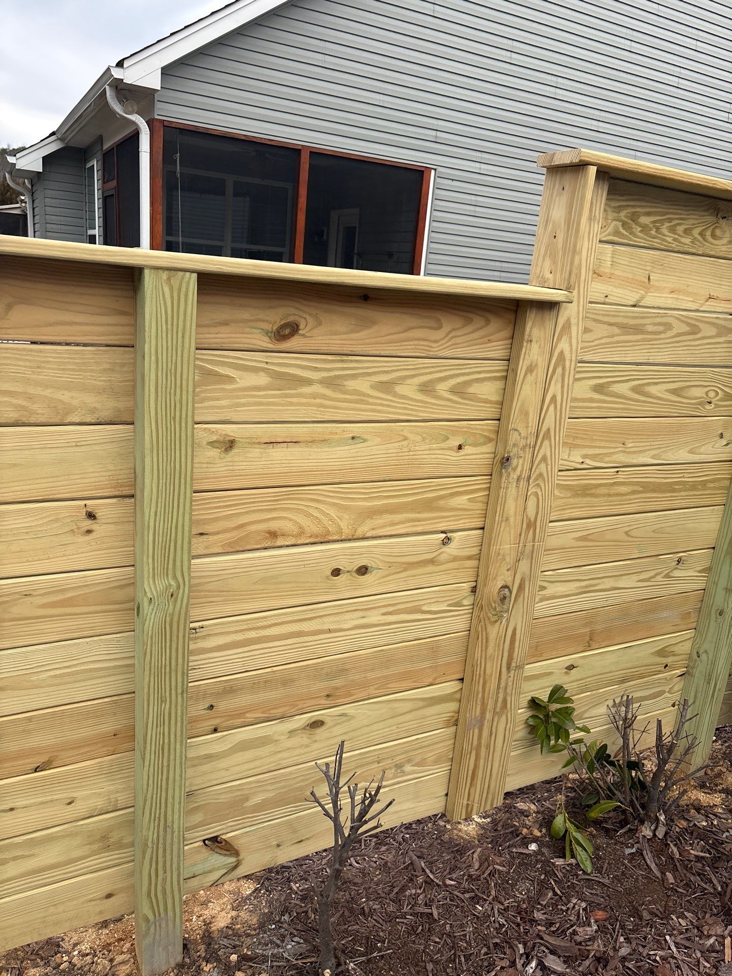 Wood Fence using Wood Sealant by DuraSeal