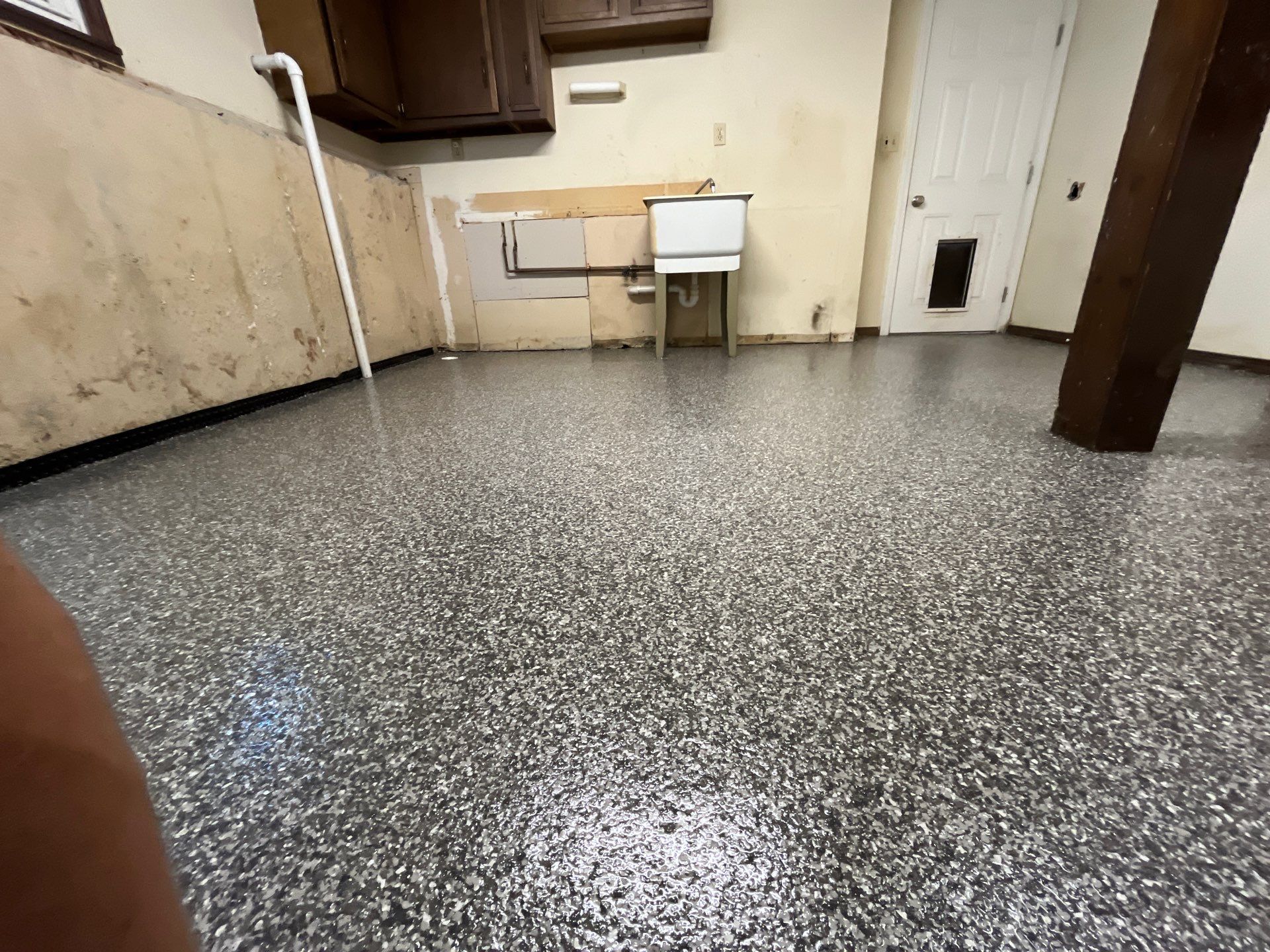 Basement in Nashua, NH 03062 by Symphony Concrete Coatings