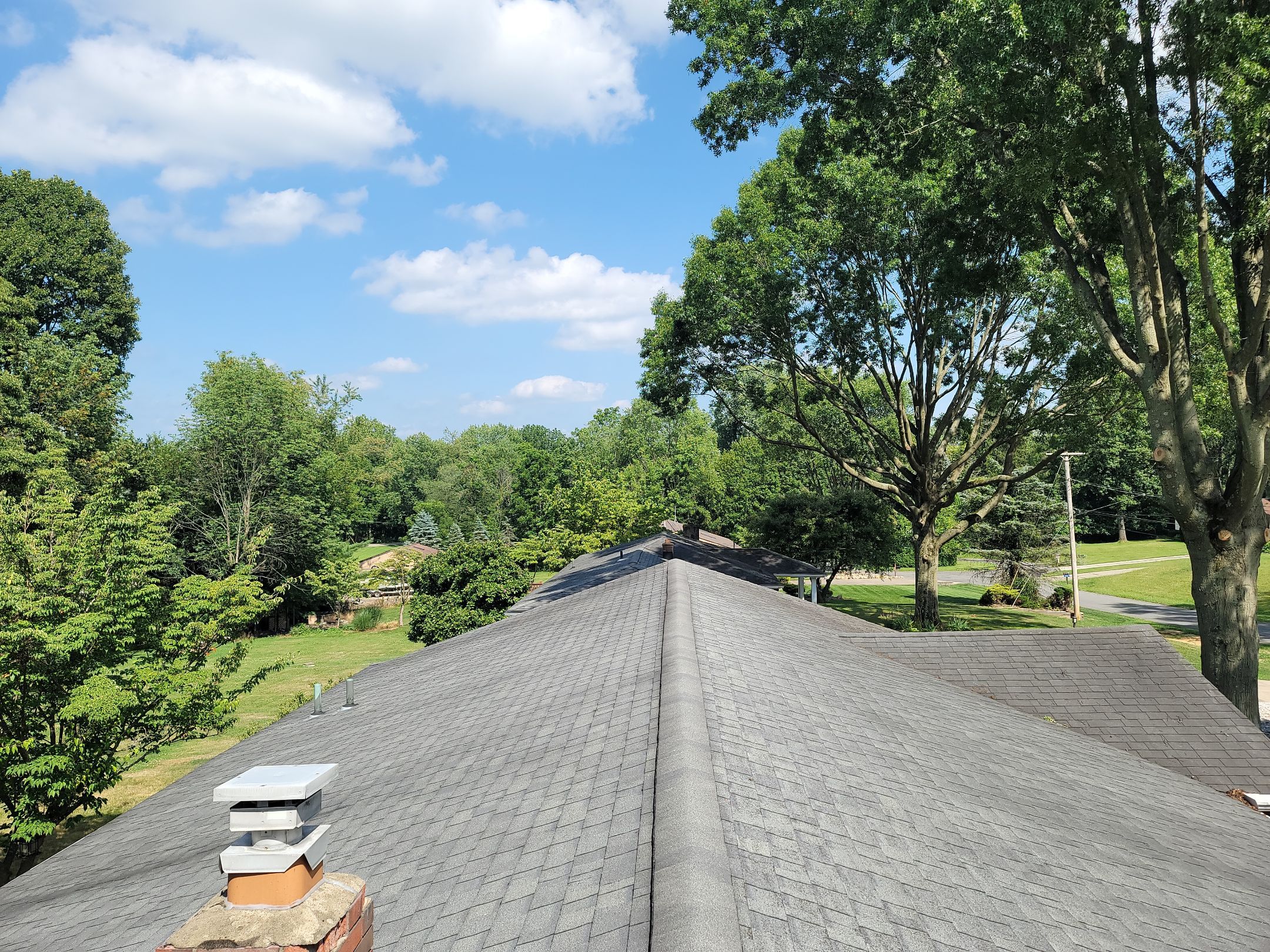 OWENS CORNING COLOR: Onyx Black by Eagle Eye Roofing